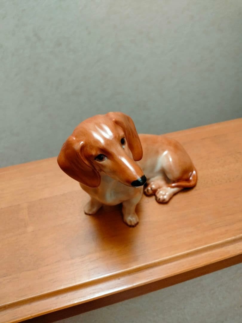 Good Condition Augarten Figurine Dachshund Lladro