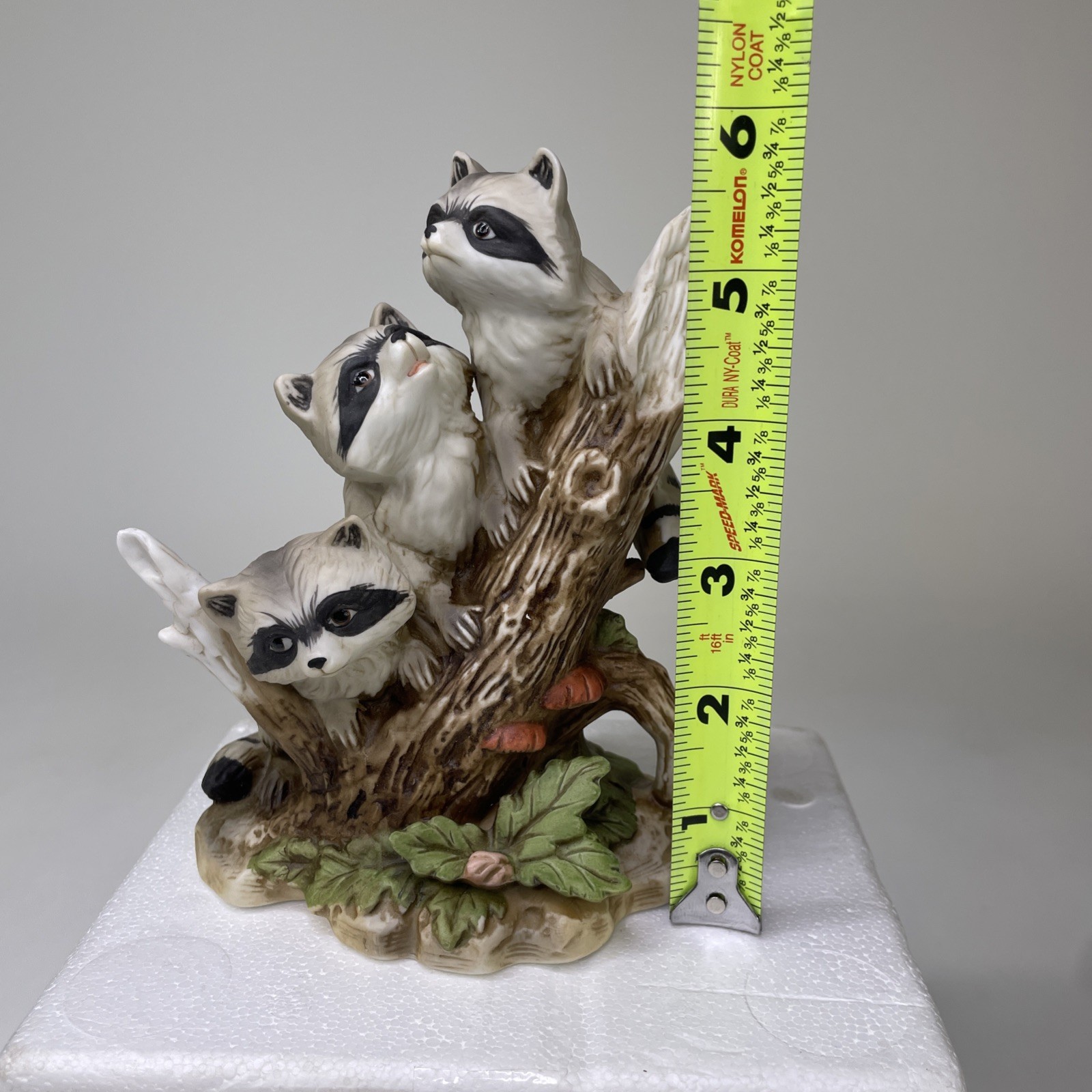 HOMCO Home Interior Masterpiece Collection 1433 Porcelain 3 Racoon Figure
