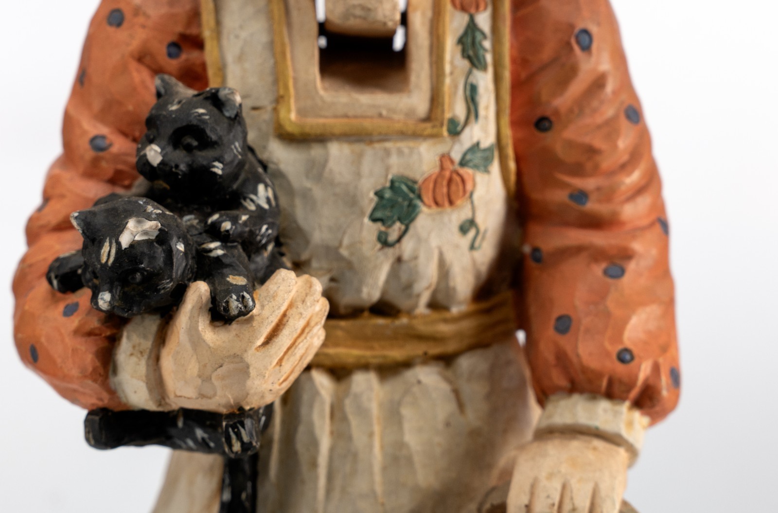 Halloween Witch Cats Nutcracker 9.5″ 1lb Resin Carved Jim Shore Style UNBRANDED