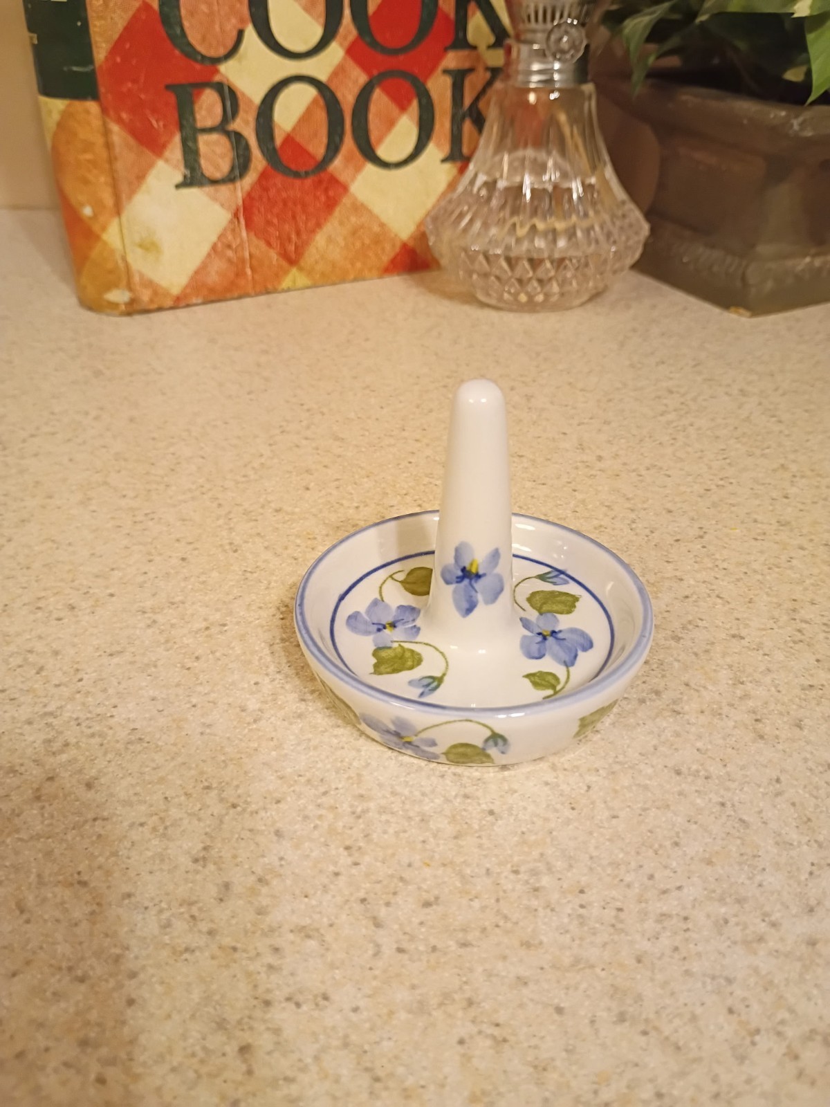 Vintage Porcelain Ring Holder Blue Floral Andrea By Sadek Made In Thailand