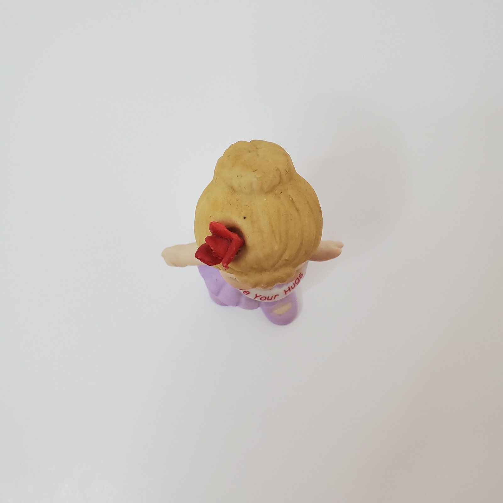 RARE Vintage Russ Berries 15160 Girl Figurine I Love Your Hugs Blonde Rose
