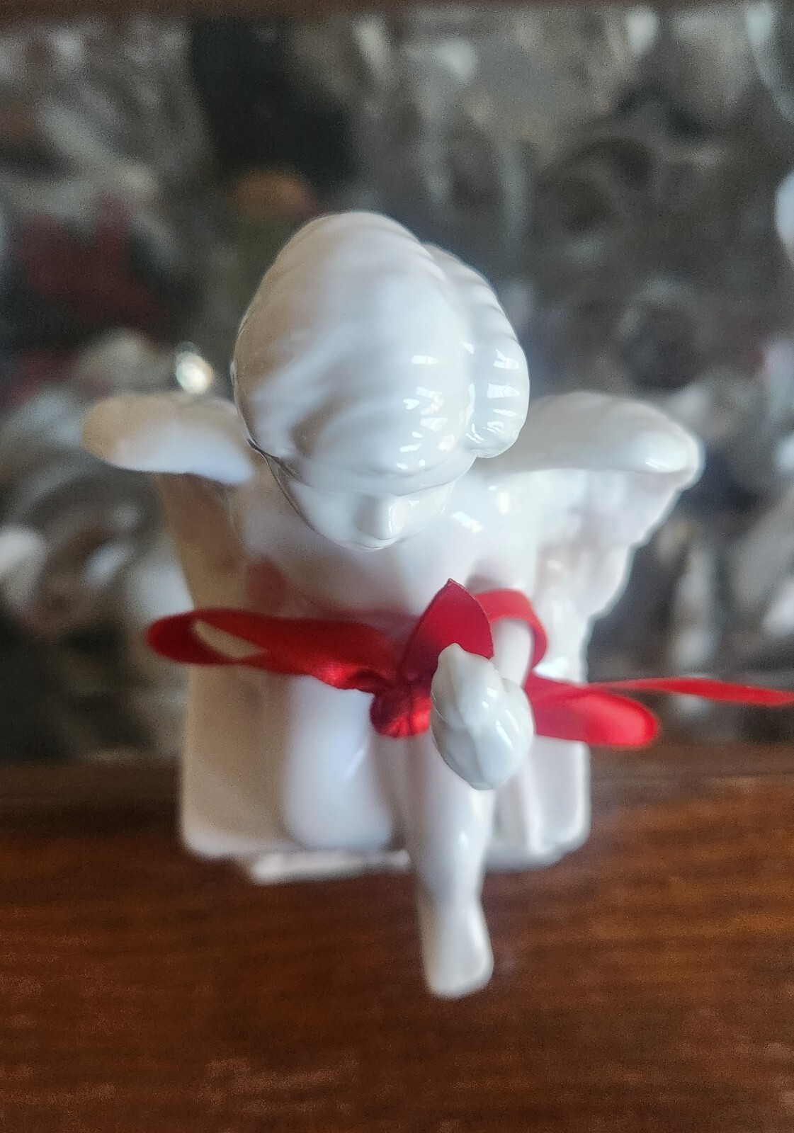 White Ceramic Cherub Angel Boy Figure Sitting On A Colum • 5″ Tall