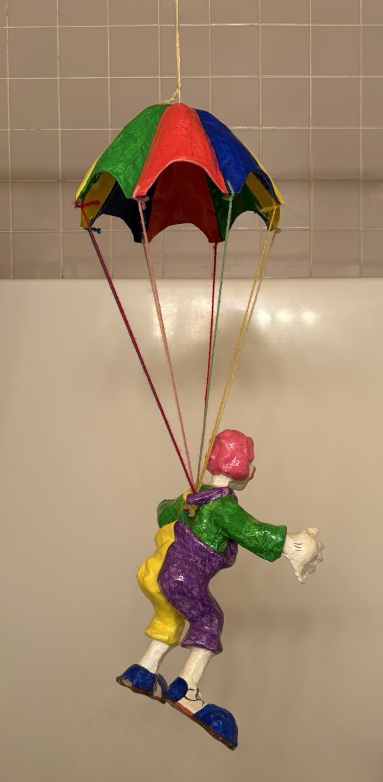 Vtg Papier Mache Parachute Clown Folk Art Balloon Figure Circus Decor Paper 29″