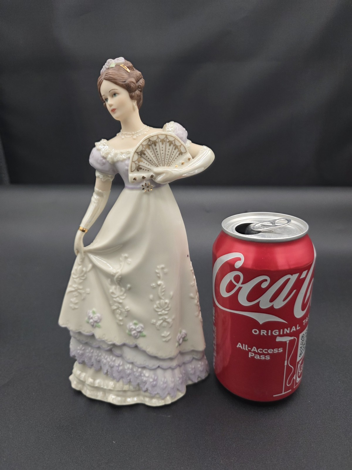 Lenox Ivory Grand Waltz Figurine Fashion Collectible Iridescent & Gold Finish