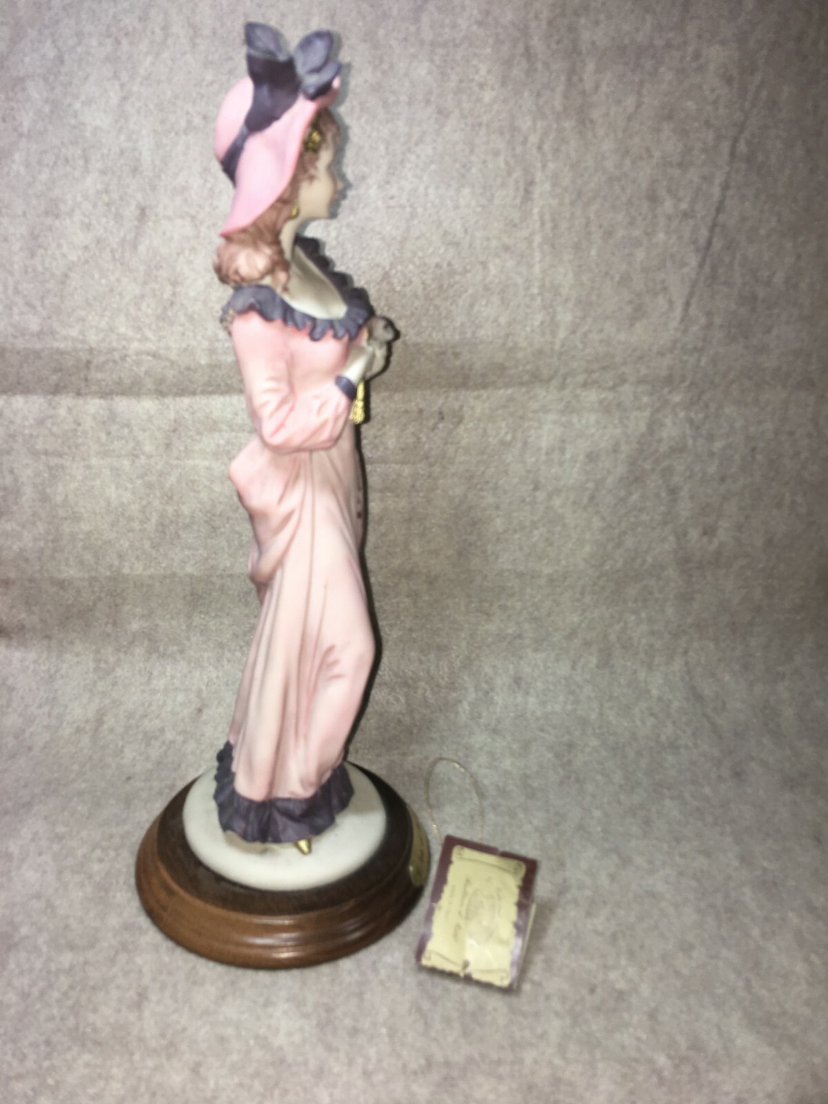 Vintage L’Arte Nel Mondo Figurines Lady with Dog Capodimonte Italy