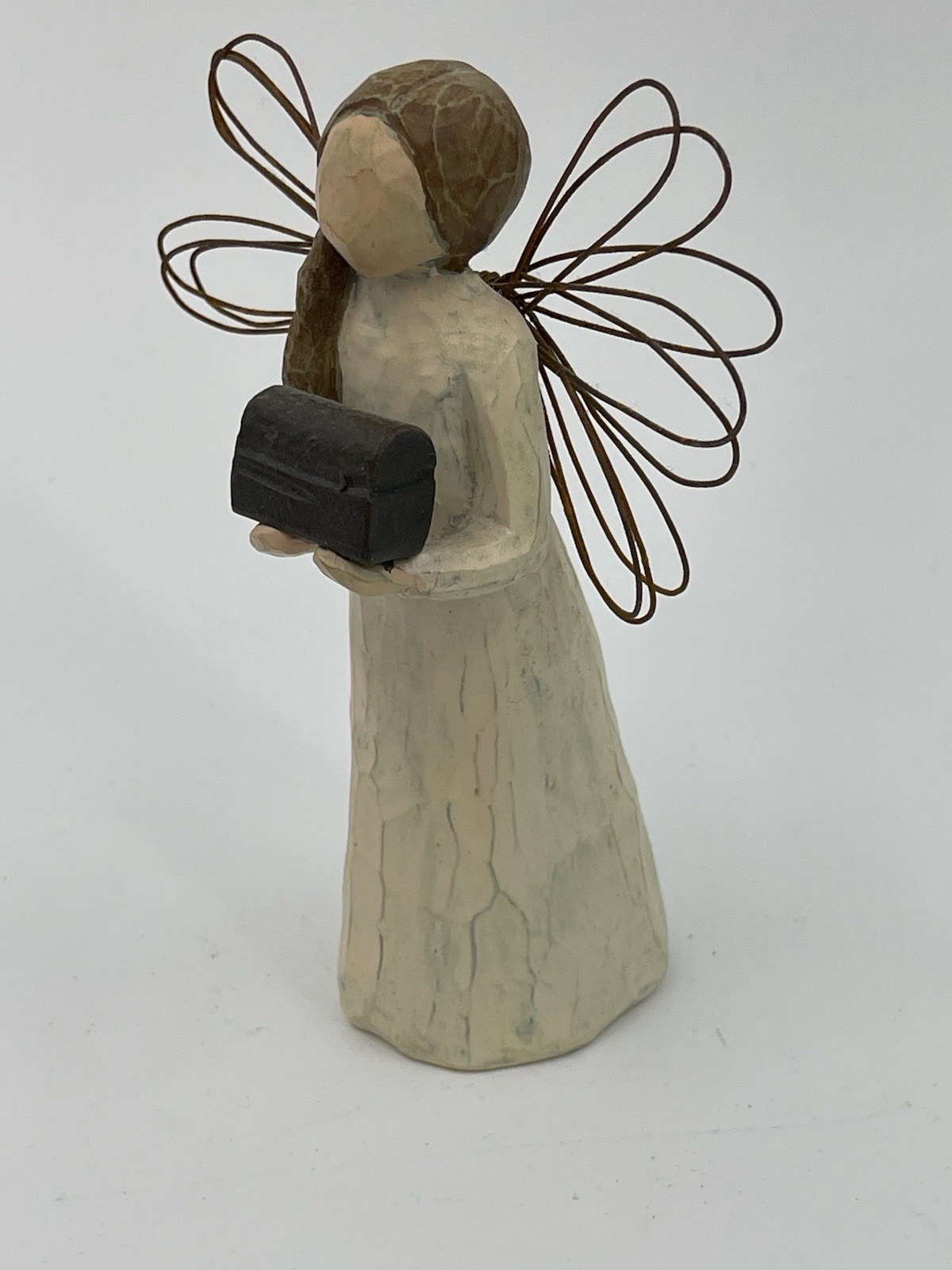 Willow Tree “Angel Of Giving” Figurine from 2000 Susan Lordi Demdaco Vintage