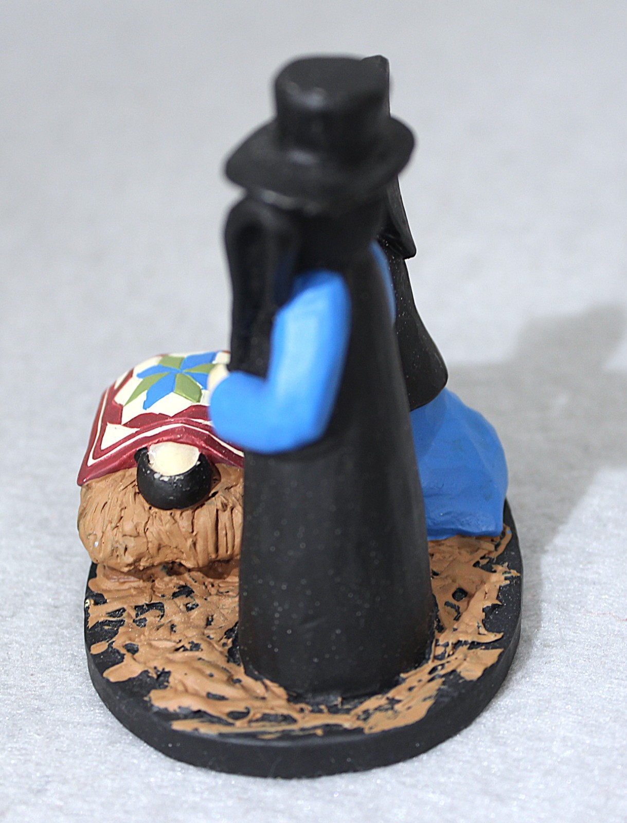 Blossom Bucket Amish Nativity Scene Esther O’Hara 2014 Mother Father Baby Pray