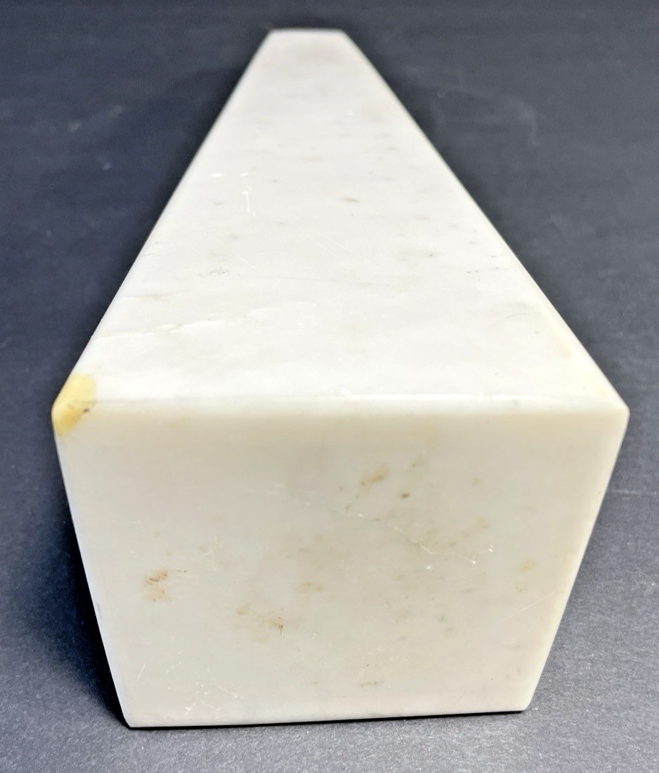 White Marble Alabaster Stone Obelisk Statue Pyramid Tower Monument – Small Chip
