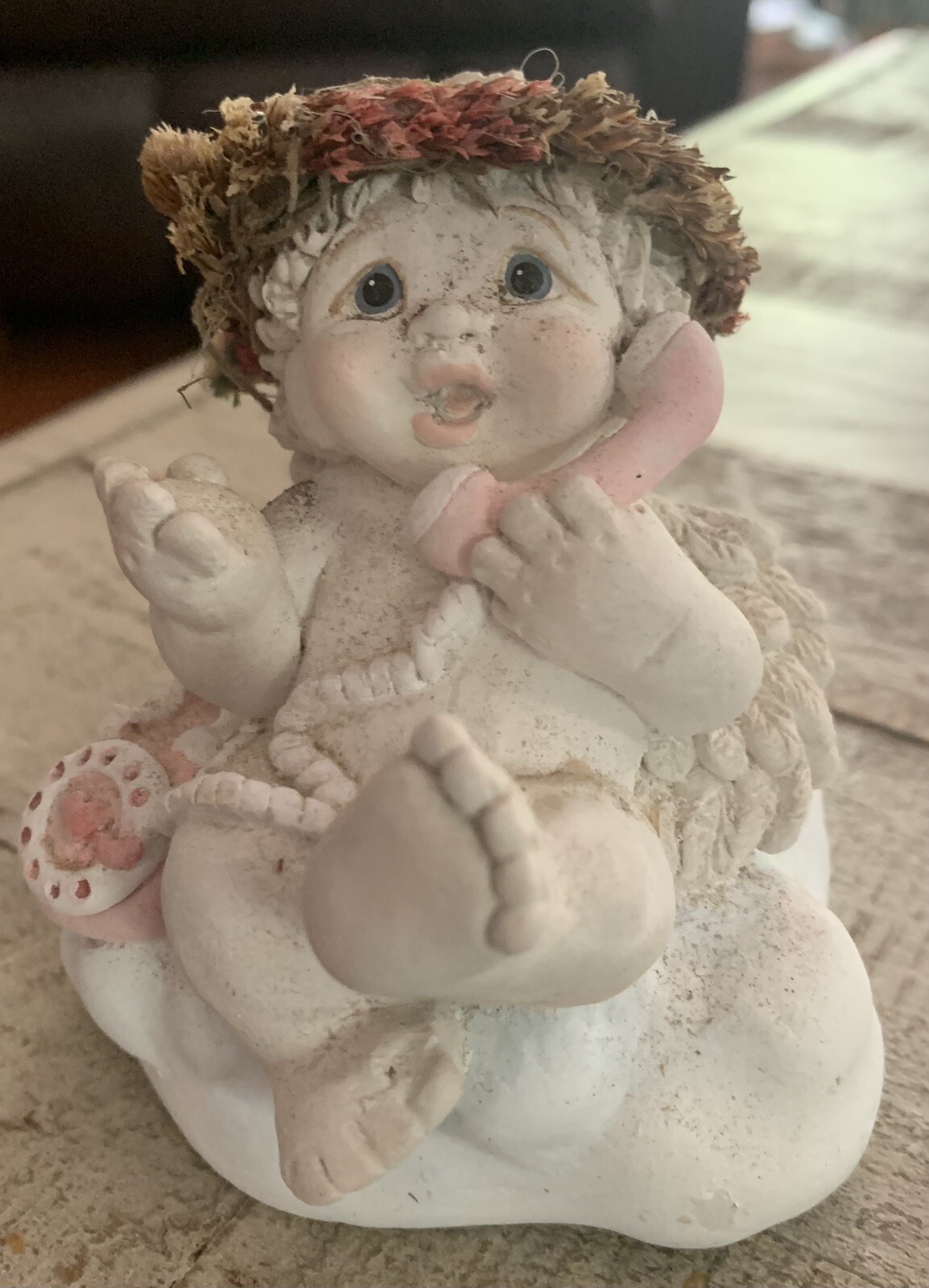 🌈 Dreamsicles Angel Cherub Figurine on Phone “Chatter box” #10039