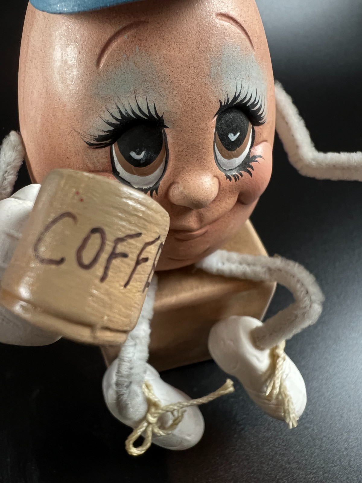 Vintage anthropomorphic egg shelf sitter hat coffee Humpty Dumpty Kitsch pipe cl