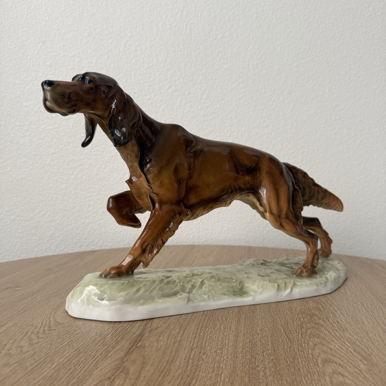 Hutschenreuther KUNSTABTEILUNG Selb Porcelain Hunting Dog Figurine Germany