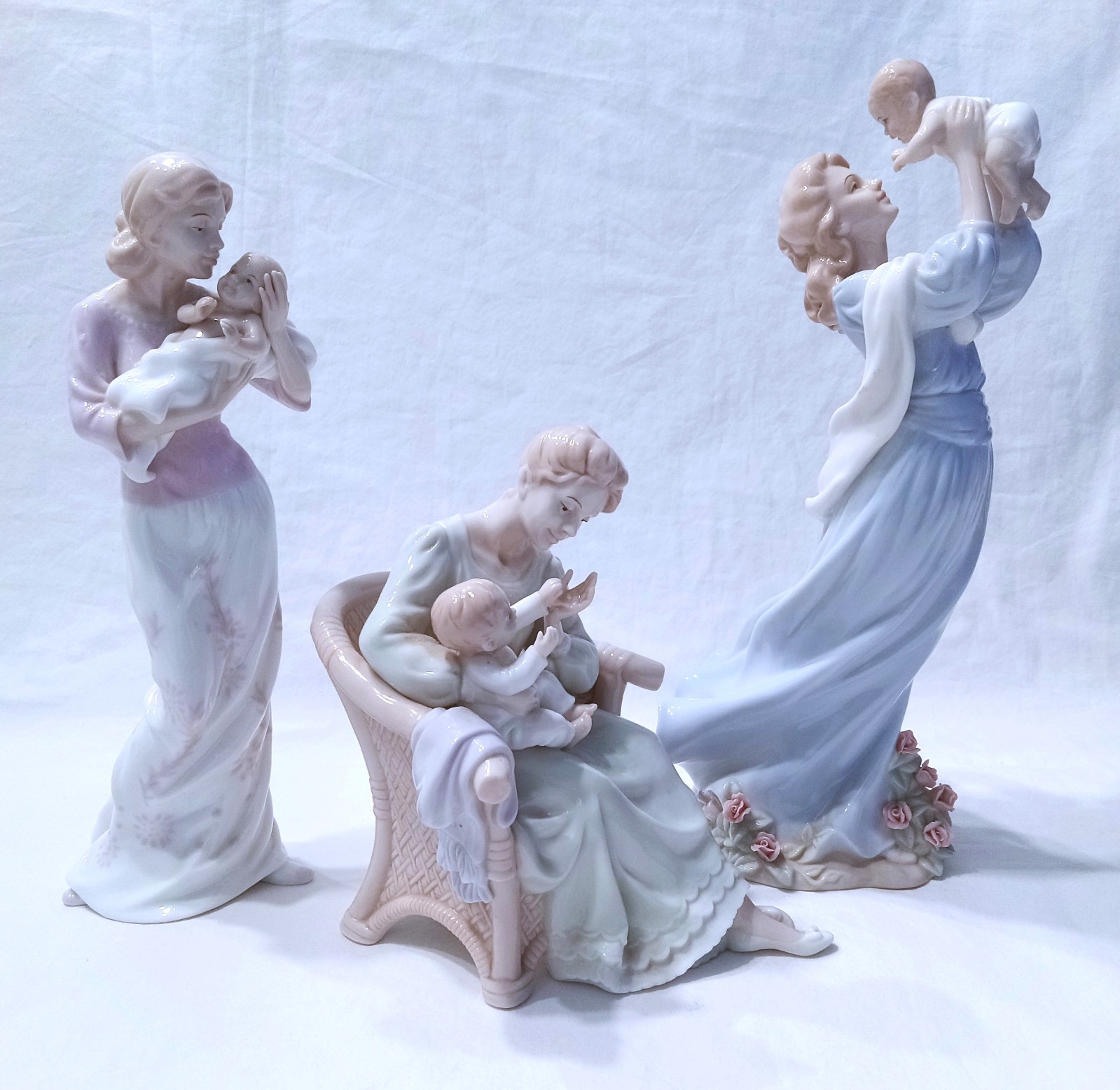 Mother & Baby Porcelain Figurine Roman Inc Valencia Set of 3
