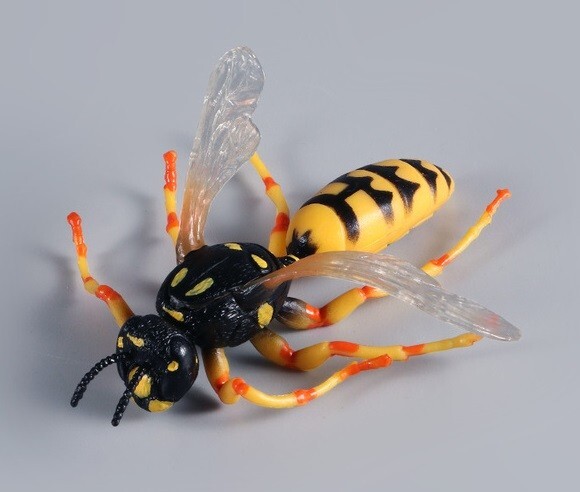 Bumblebee Wild Animal Toy PVC Action Figure Doll Kids Toys Party Gifts