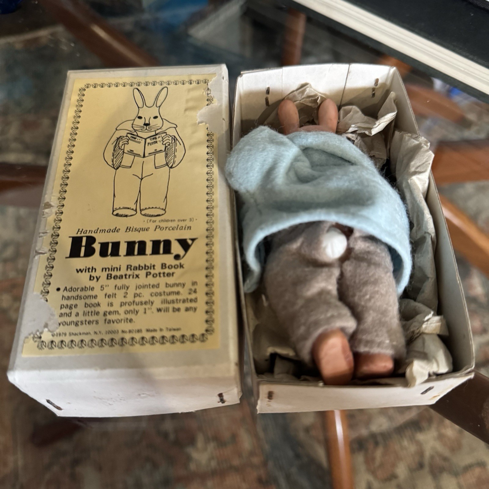 1979 Shackman Beatrix Potter Bisque Porcelain Easter Bunny Rabbit w/Box NOS NIB