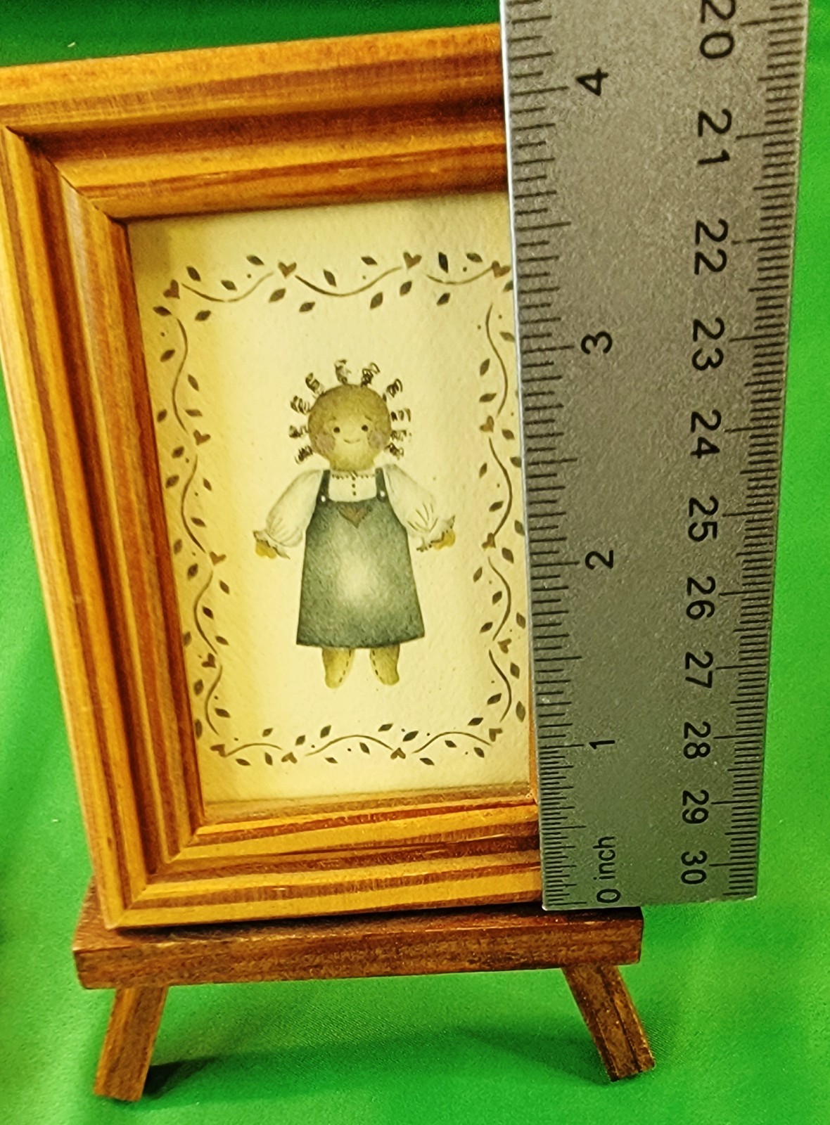Wooden Hand-Painted Folk Art & Framed Print Wood Easel Black Americana