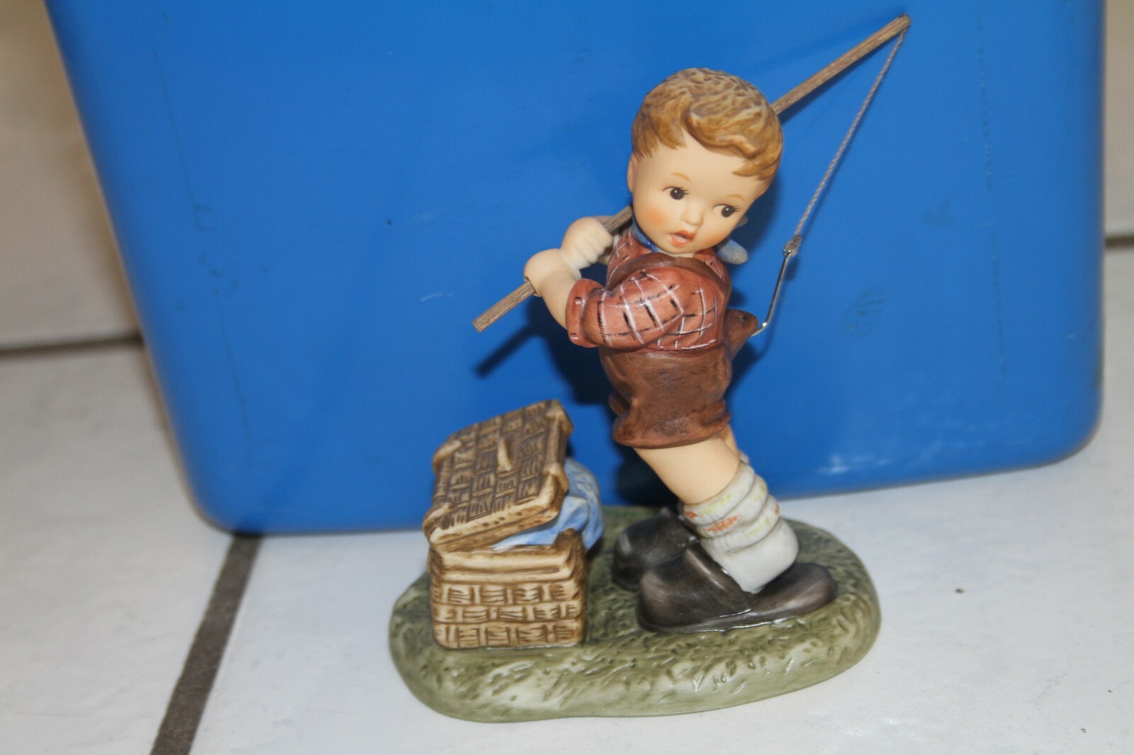 Goebel 1999 Fishing For Trouble BH118 Boy with Fishing Hook on seat of pants