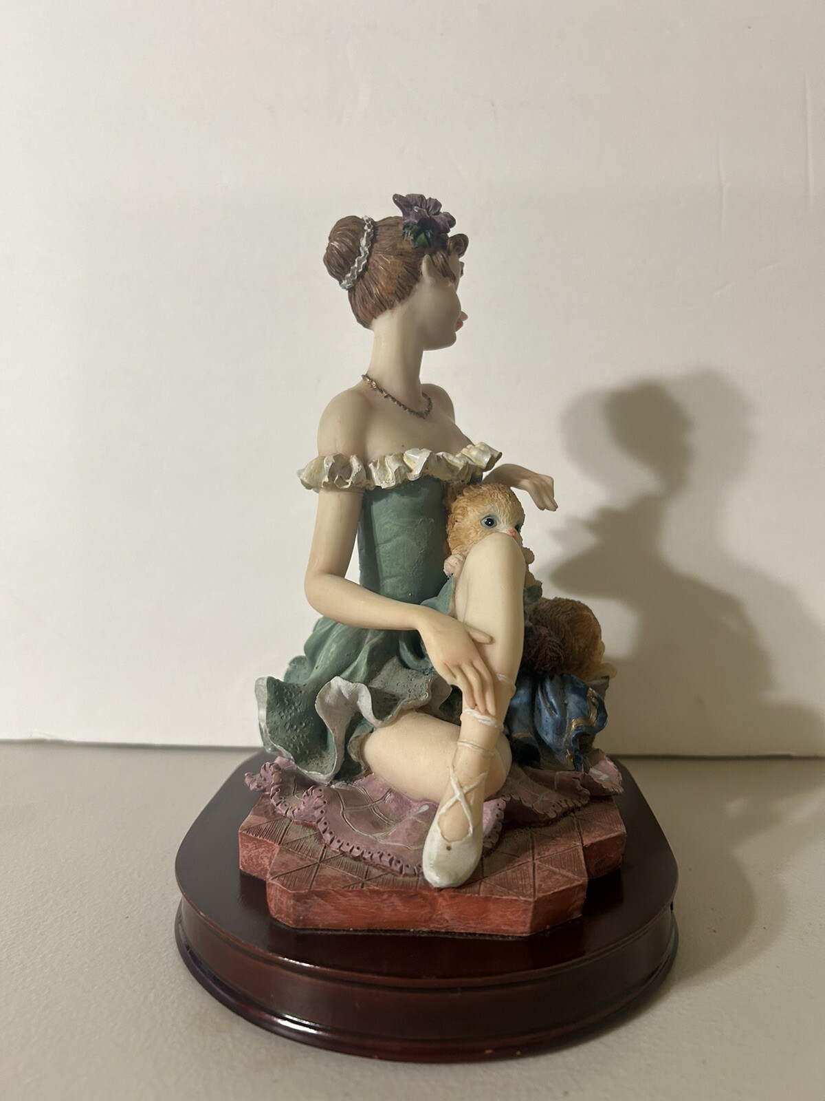 Giovanni Collection Ballerina with Kittens 8″ Statue
