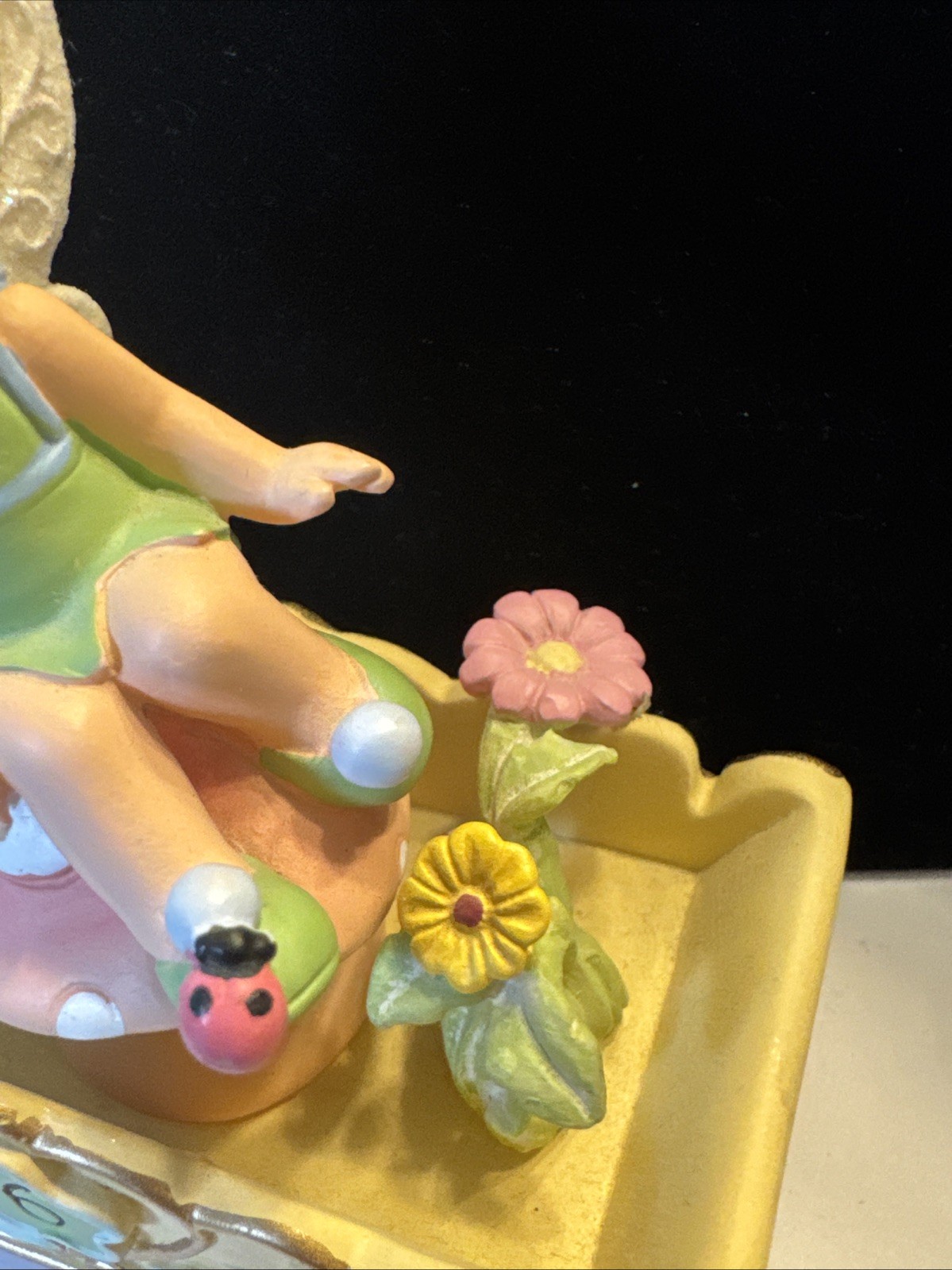= Precious Moments Disney Showcase BIRTHDAY PARADE Tinker Bell Age 6