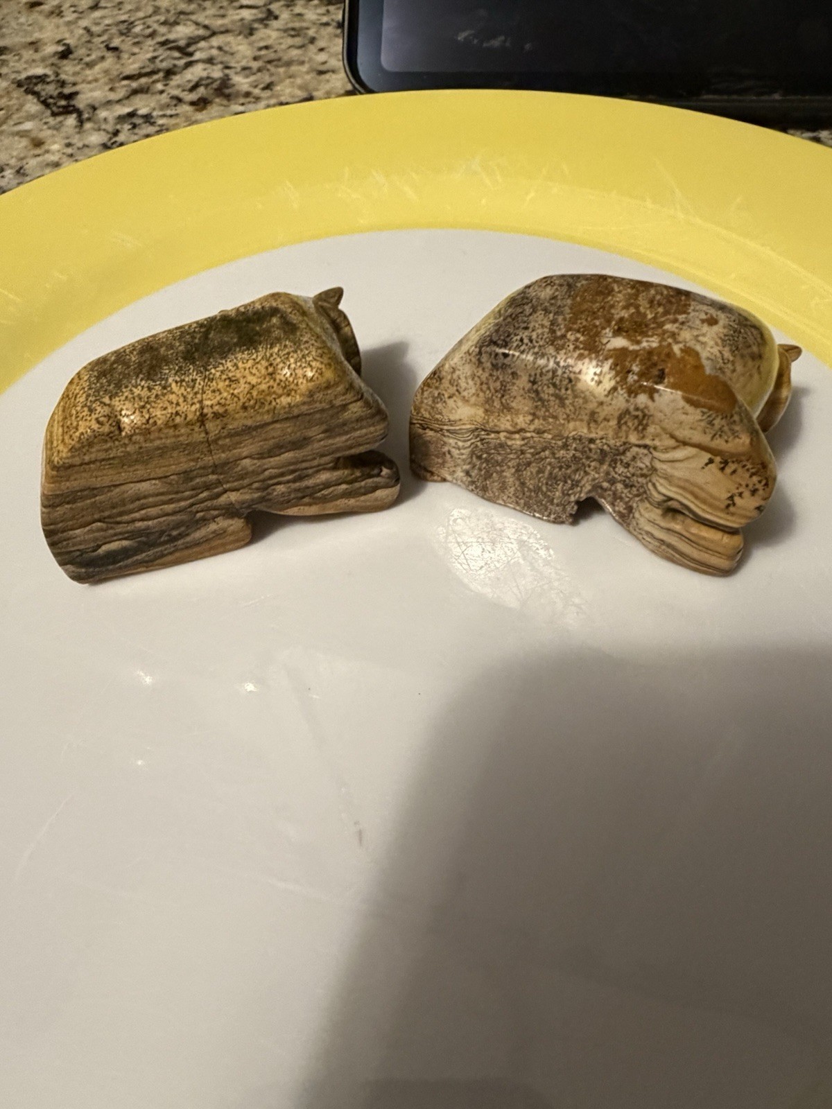Lot Of 2 Hand Carved Stone Lions, Found In The Iraqi Desert, Age Unknown