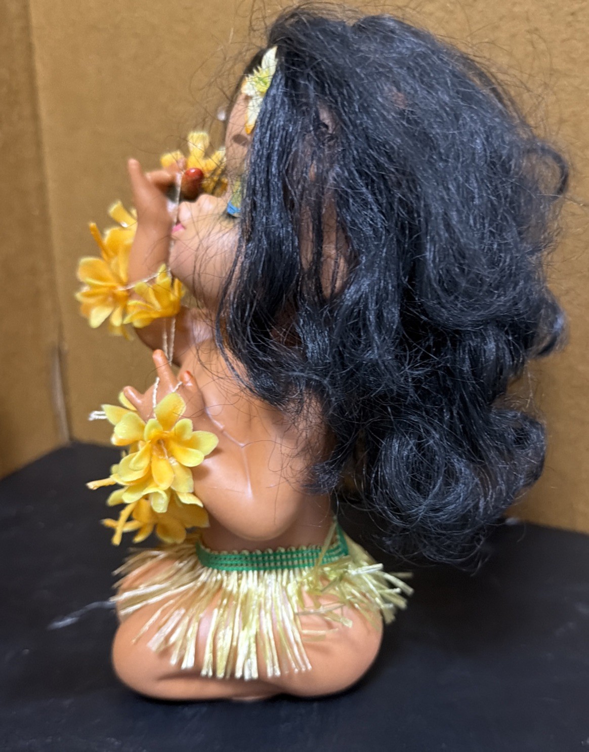 Vintage Pair Of Hawaiin / Samoan / Polynesian Boy And Girl Figures/ Dolls