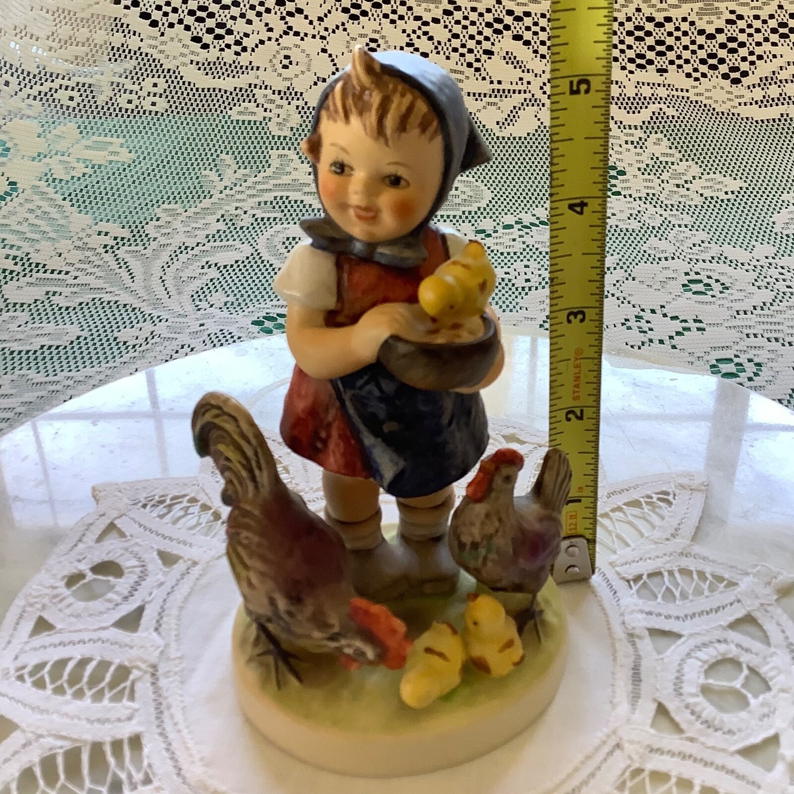 Vintage Hummel “Feeding Time” – # 199/1 – 5 1/2” – TMK 6 – Fast Shipping