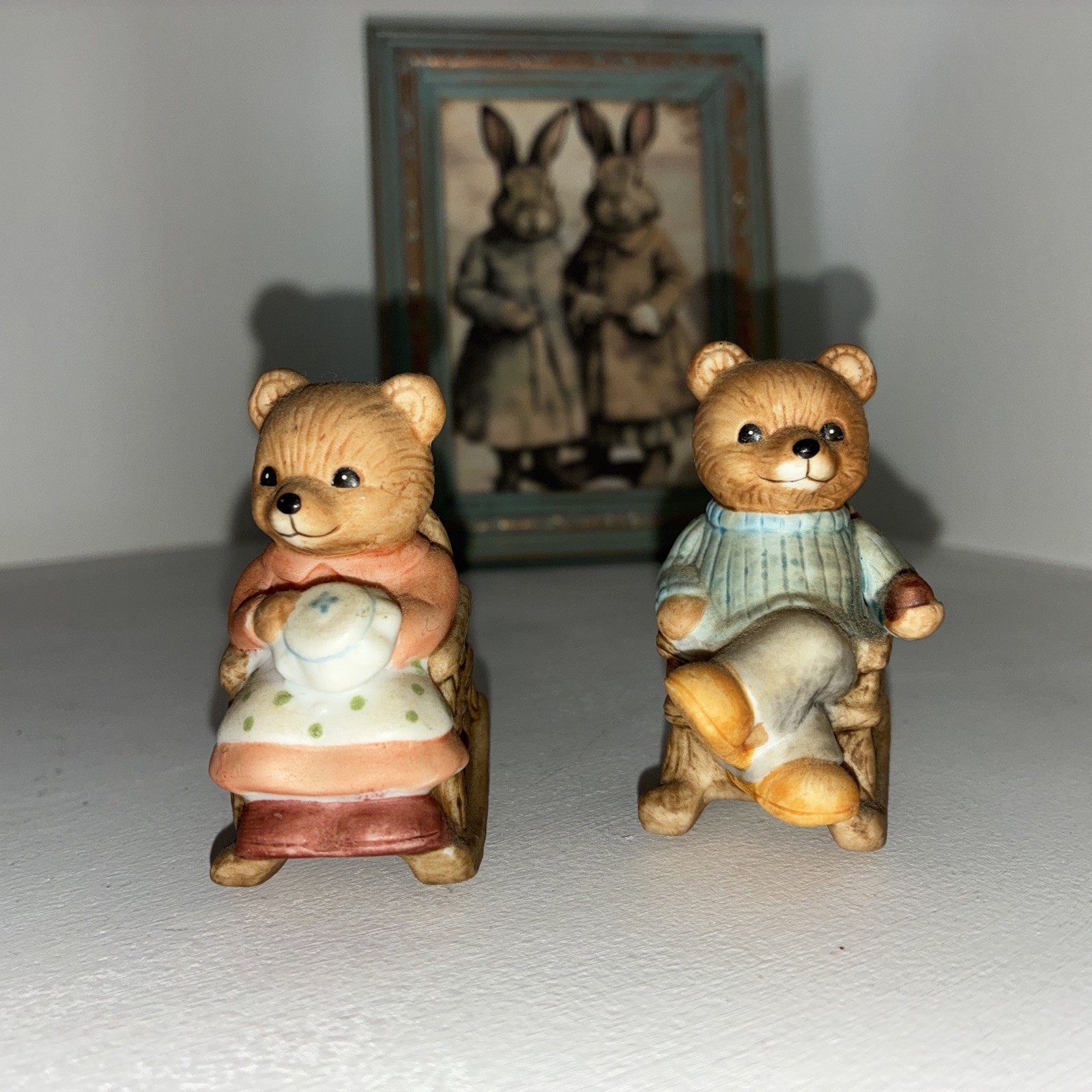 Vintage Homco 2 Bear Family Porcelain Bear Family Edition #1470 Mom & Dad