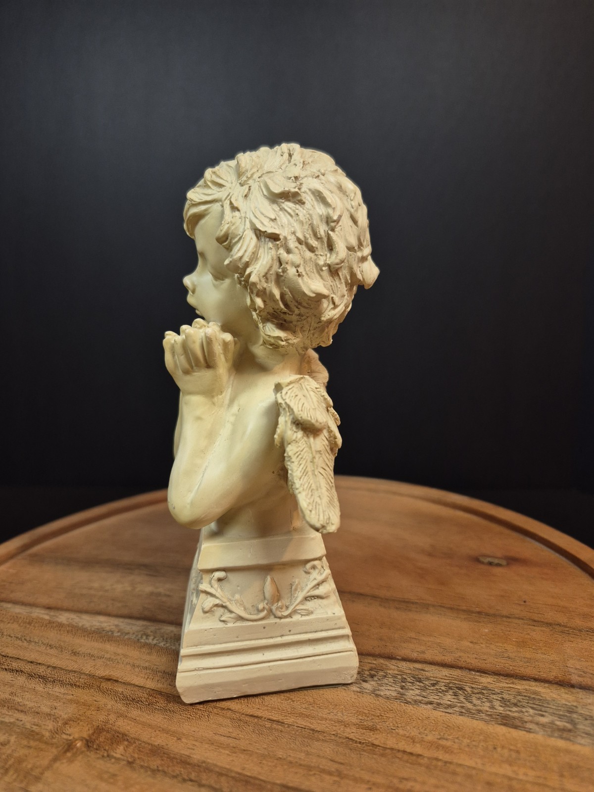Angel. Cherub Figurine. Religious , Collectible , Innocence, Purity.