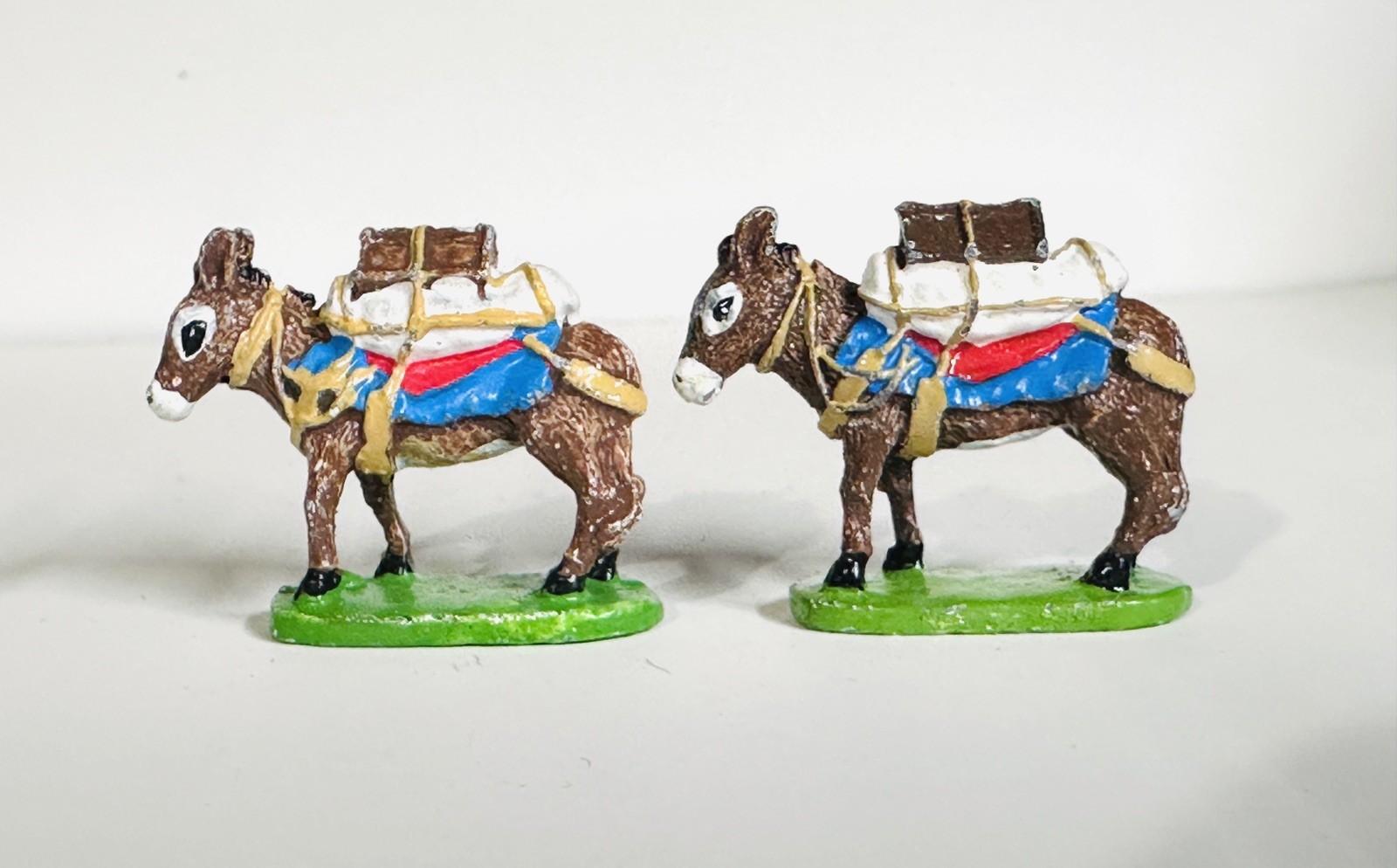 Tiny Vintage Metal China 99 IRS Farm animals Cow Horse Donkey FIGURES