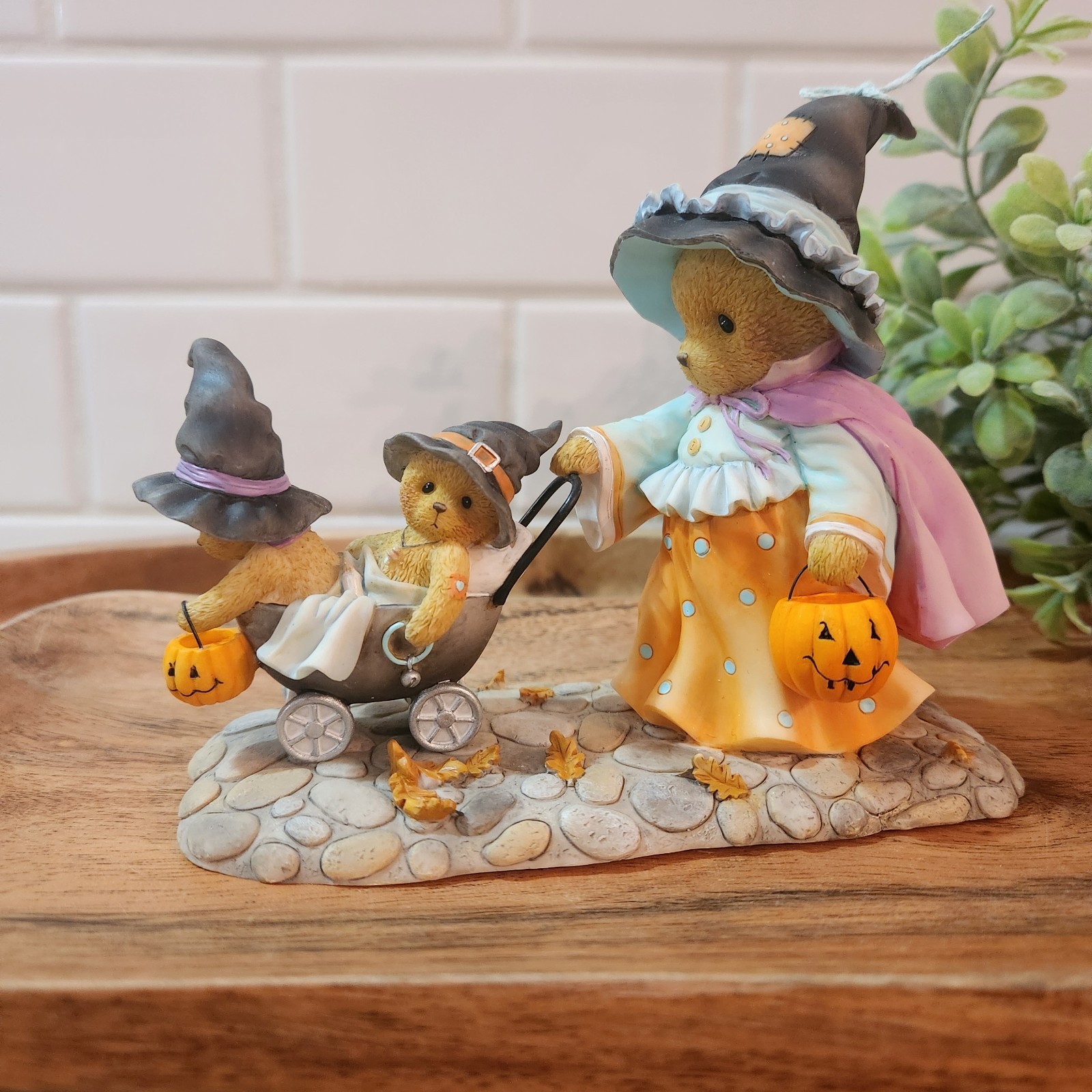 Cherished Teddies Gwyneth Wee Witches Welcome Halloween Figurine Limited Edition