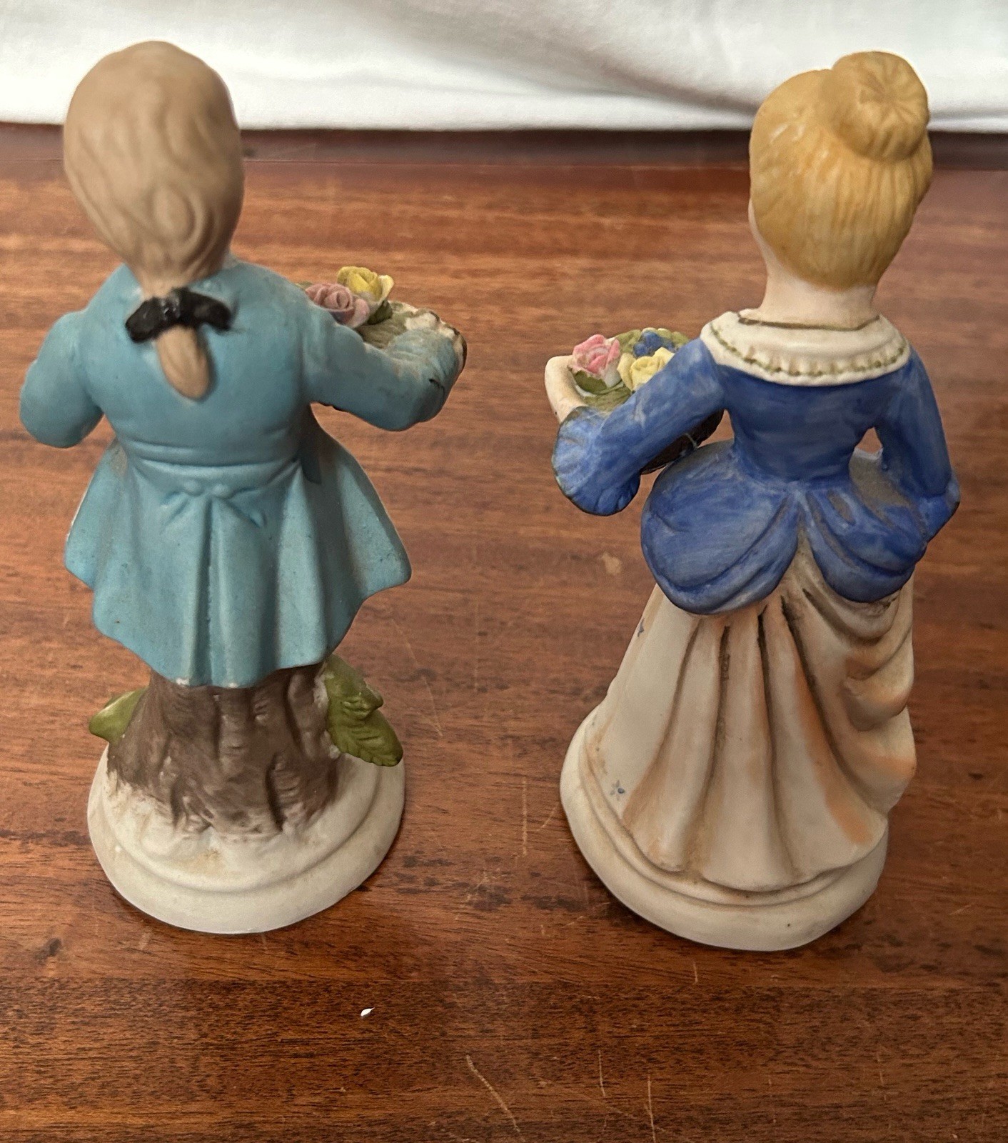 Vintage Porcelain Figurines Couple with Flower Baskets Taiwan 1980s Home Decor