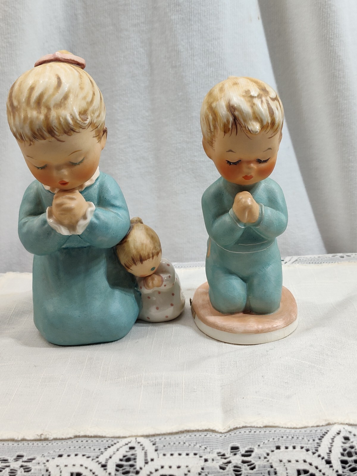 Goebel Praying Girl- A Child’s Prayer & Boy- Bless Us All West Germany