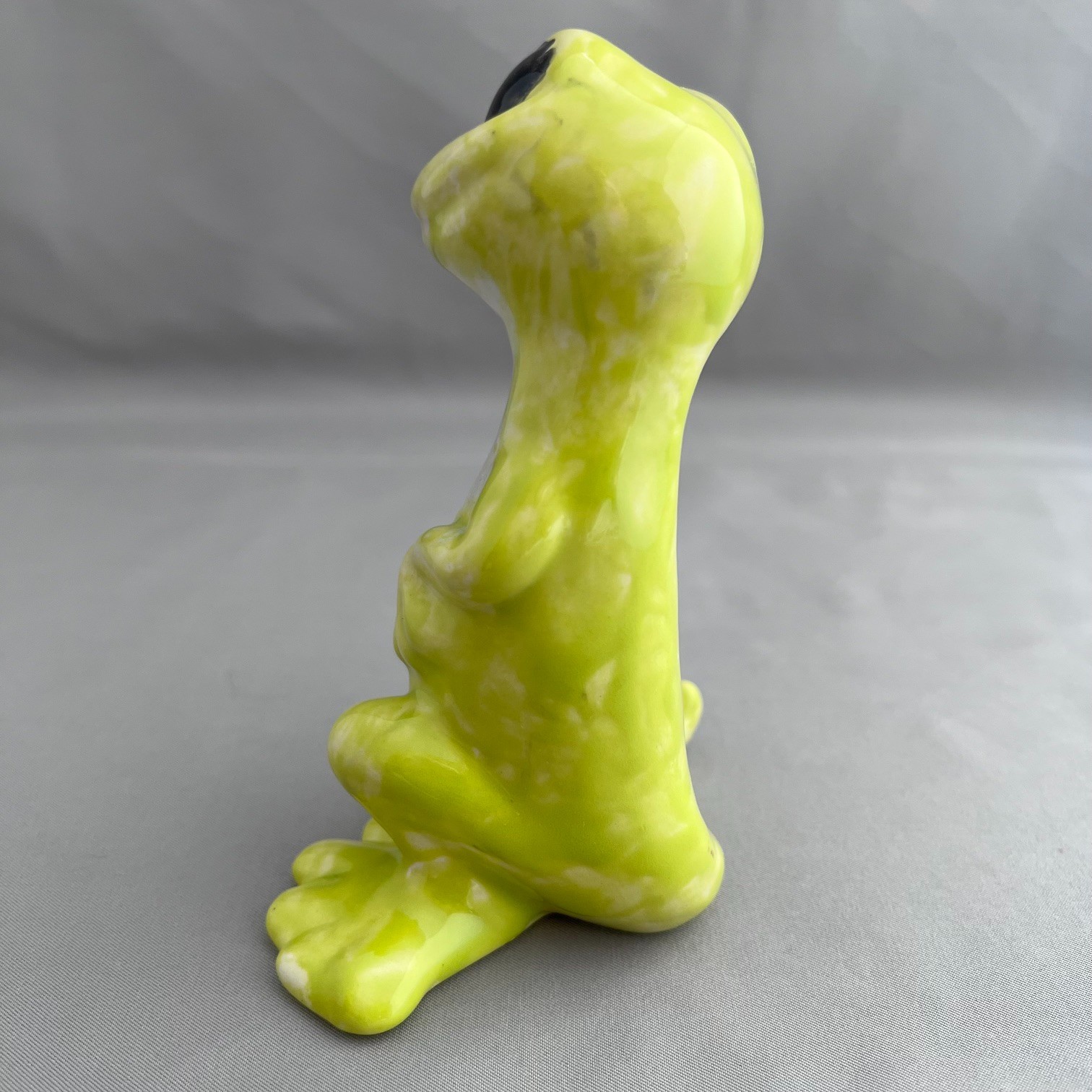 Gecko Animal Hand Painted Ceramic Character Figurine Lime Green Blue 5in Signed
