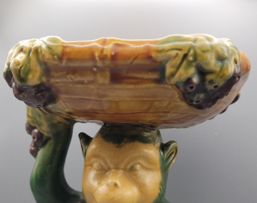 60s VTG Majolica Style Ceramic Monkey Holding Basket Pedestal Bowl Figurine 9.5″