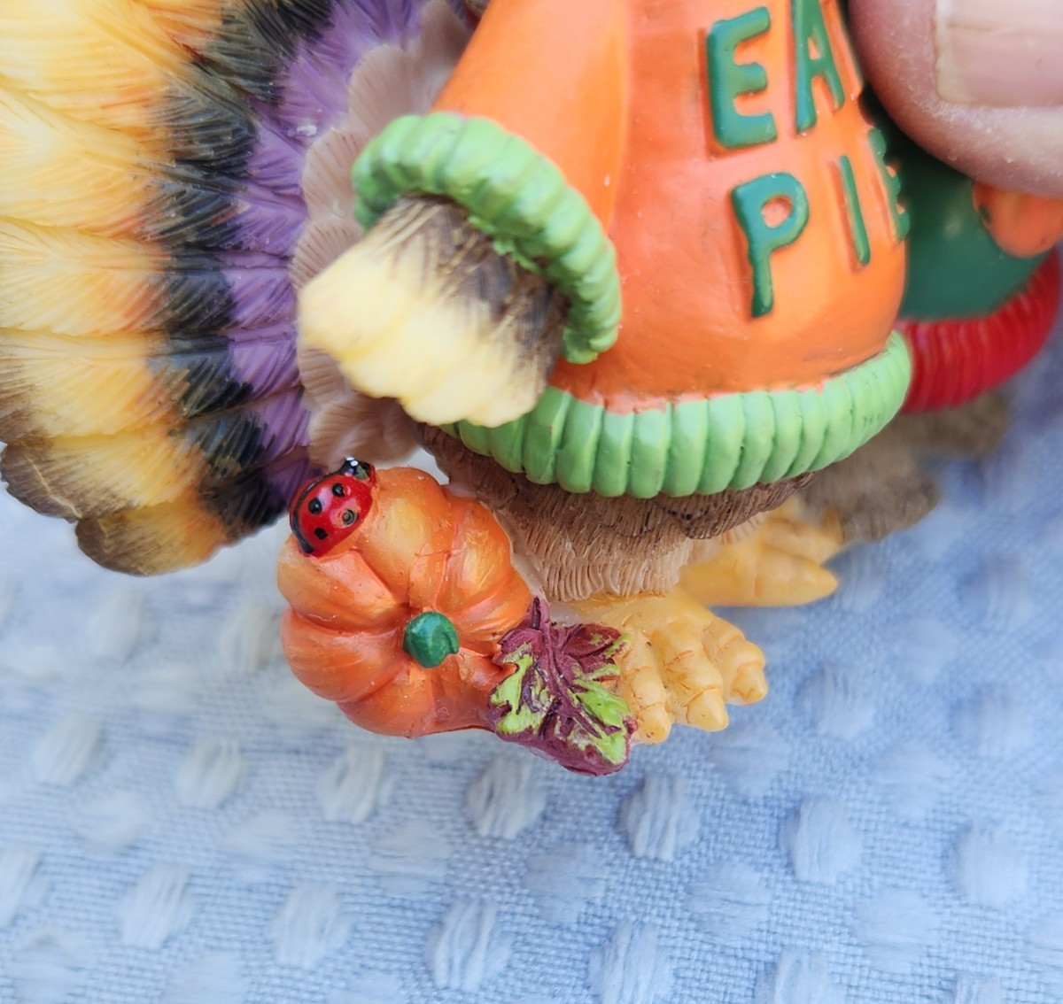 Enesco Charming Tails Figurine Eat Pie Save A Turkey Thanksgiving Fall Mouse