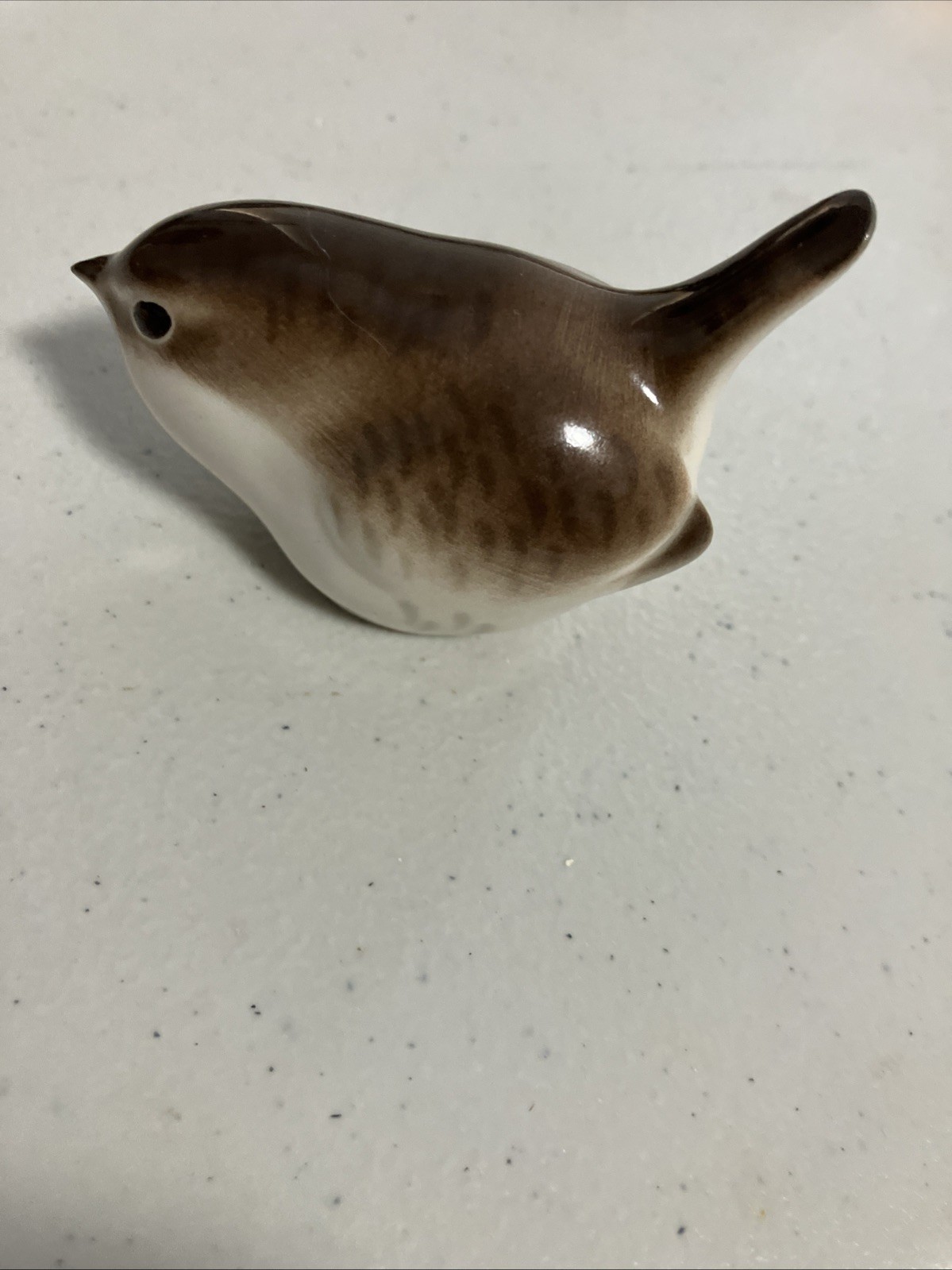 VTG Lomonosov Porcelain Russian Sitting Wren Bird Small Figurine Made In USSR