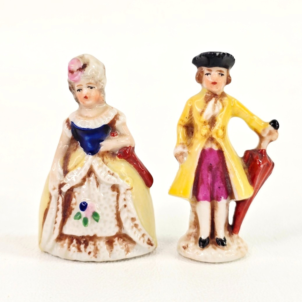 Vintage Mini Victorian Lady Man Umbrella Couple Ceramic 1.75″ Made In Germany