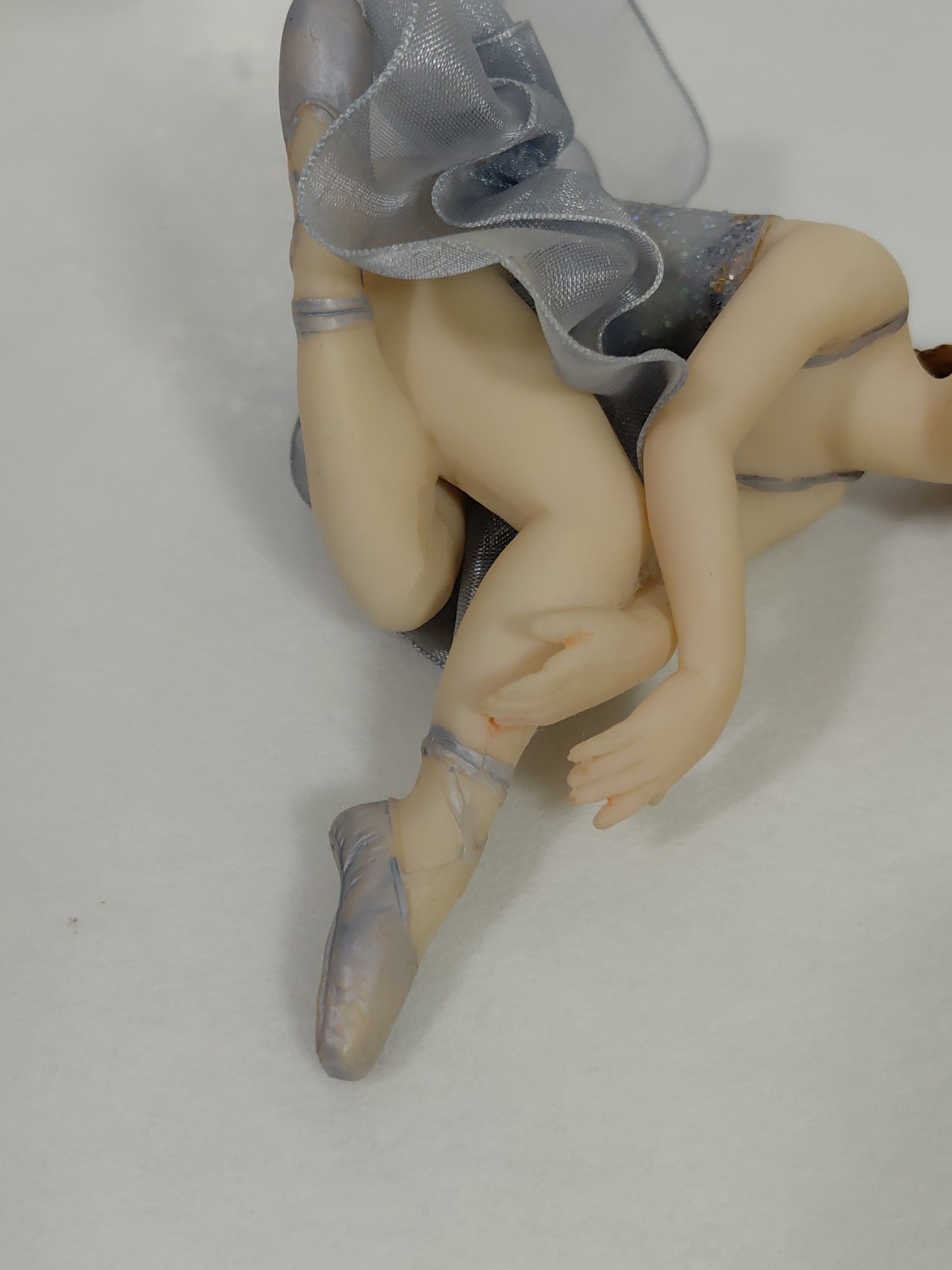 Lot-3 Poly Resin Seated Ballerina Dancer Girls w Beautiful Tutu- 4” X 3.5 *Read*