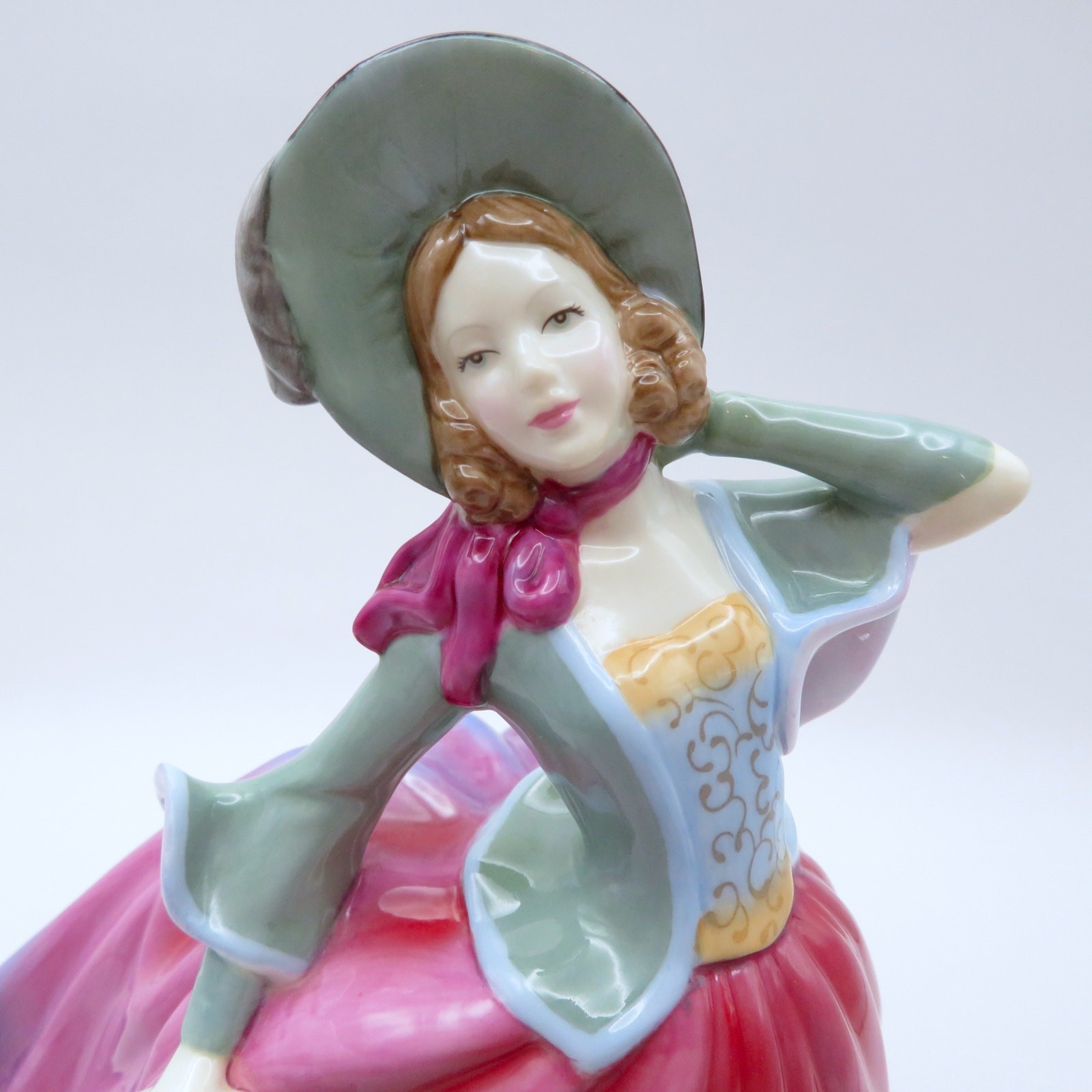 Royal Doulton Pretty Ladies Autumn Breeze HN4716 Bone China Figurine 2004