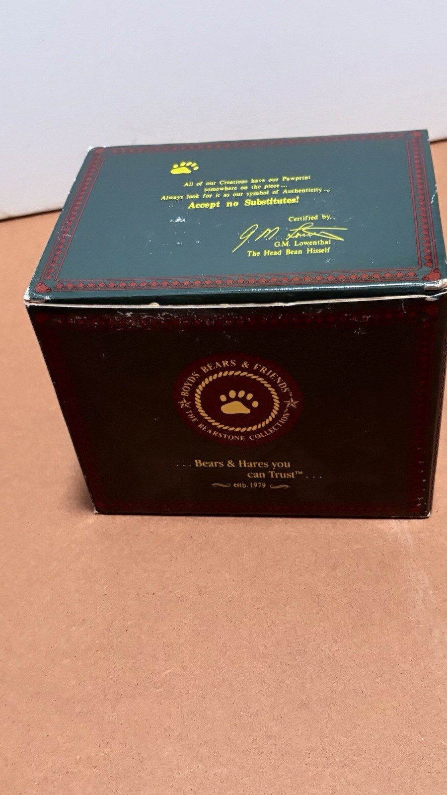 Boyds Bears Bearstone – Judge Griz…Hissonah Bear. Collectible Lawyer Legal