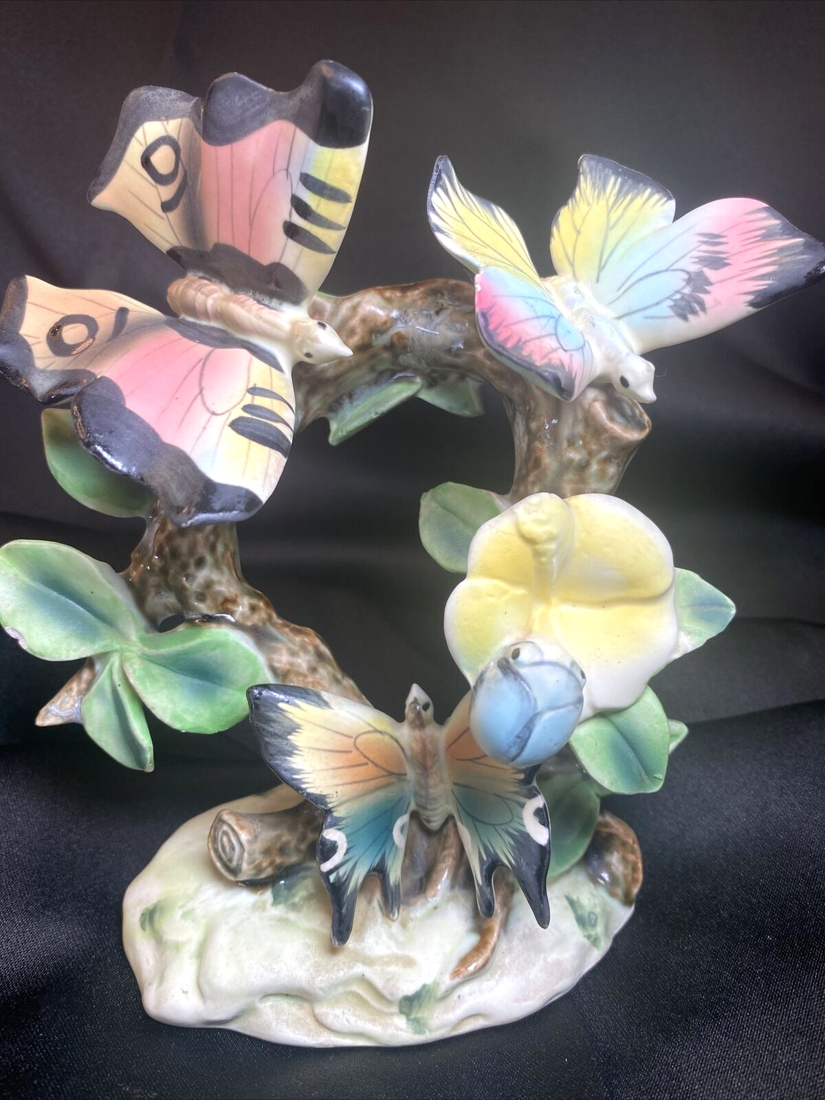Ucagco Ceramics Japan Butterflies Figurine 6 1/2″