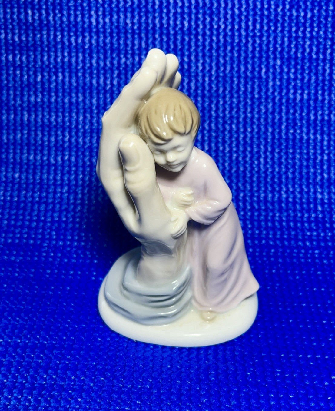 VINTAGE Roman God Palm of My Hand Boy Figurine 4.5″ 1983 Japan