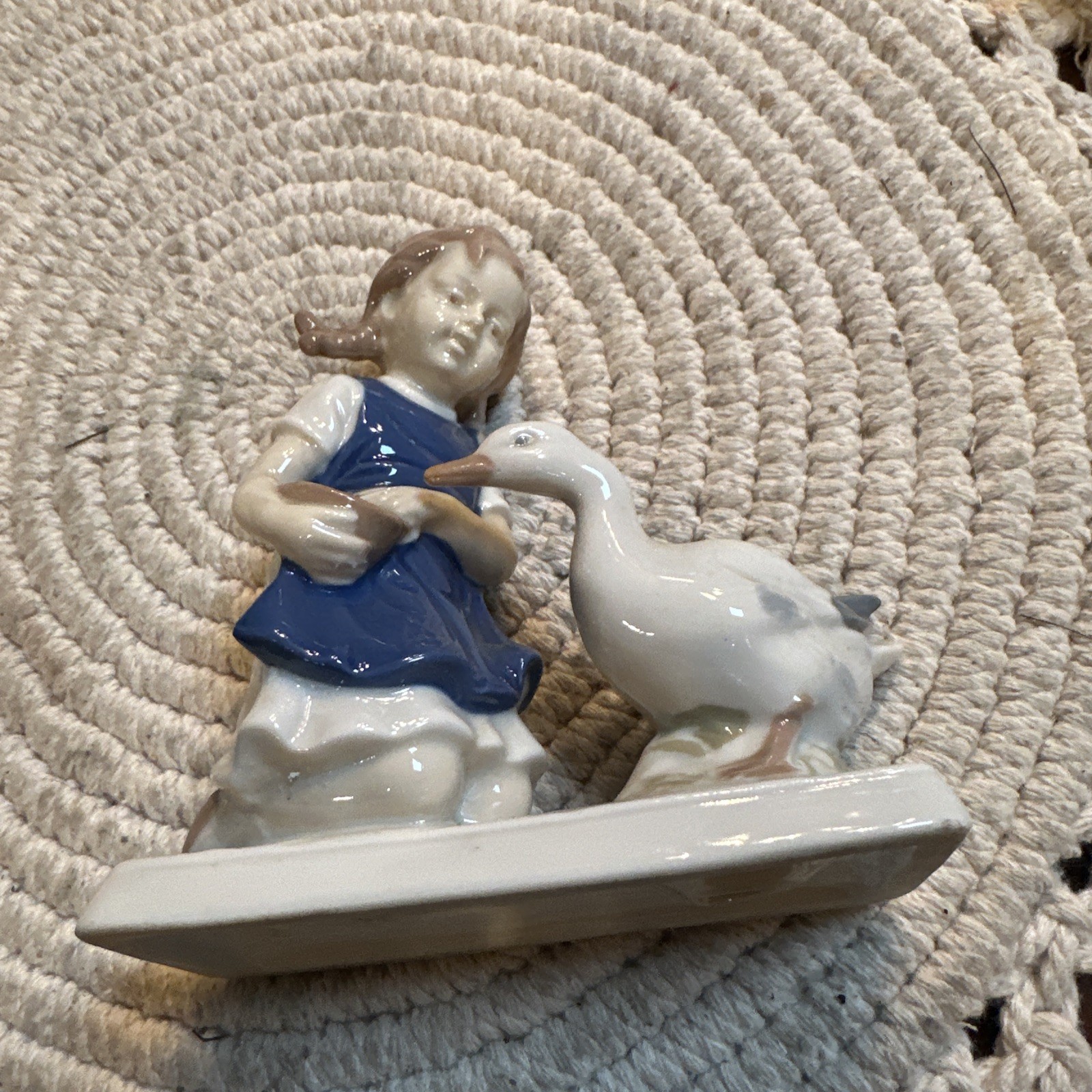 Vtg 5″ Girl Feeding Goose Porcelain Figurine Germany Crossed Swords Mark 1859 M6