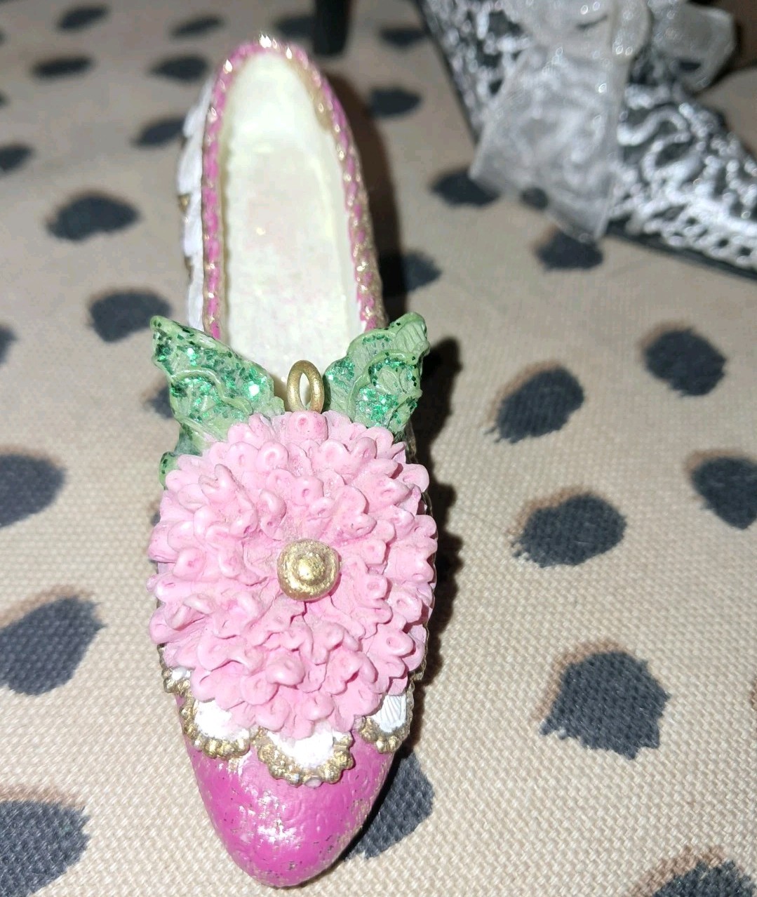 Lot Of 5 Minature Shoes All Diffrent Colors And Styles Collectible Shoes