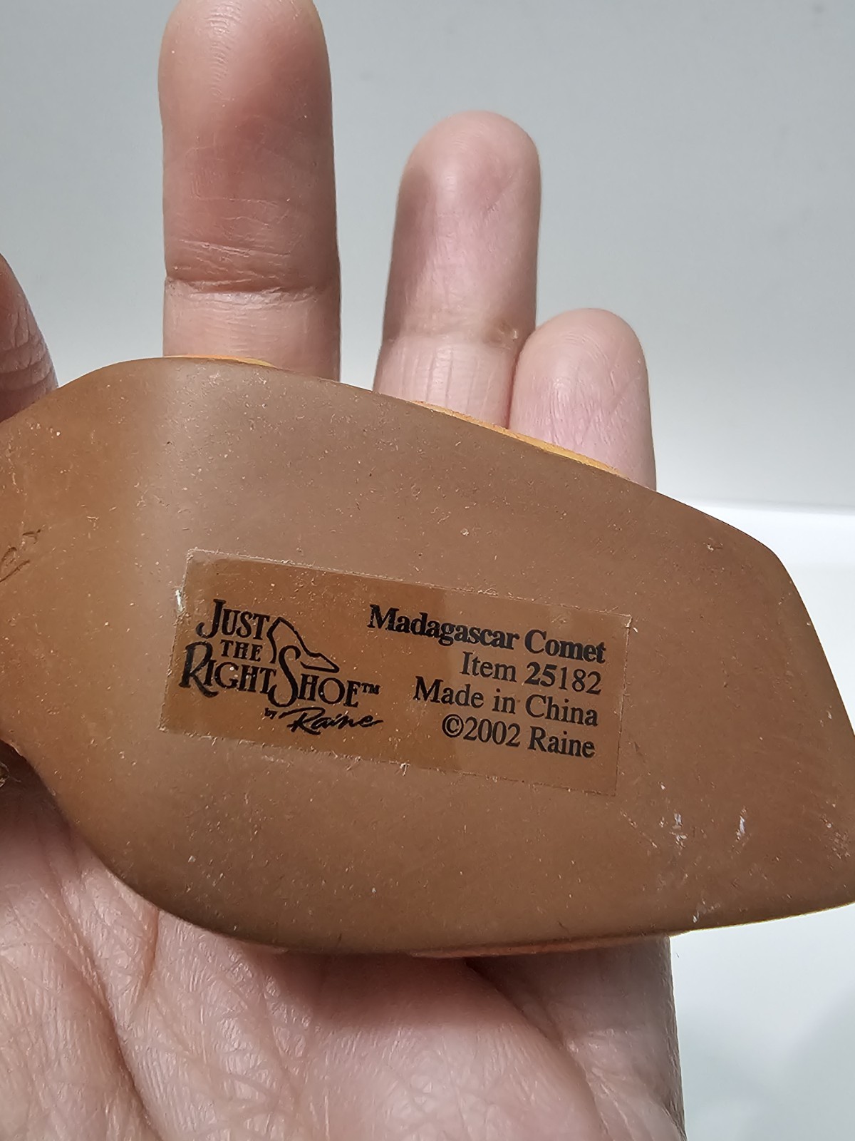 Just the Right Shoe,MADAGASCAR COMET 4inch