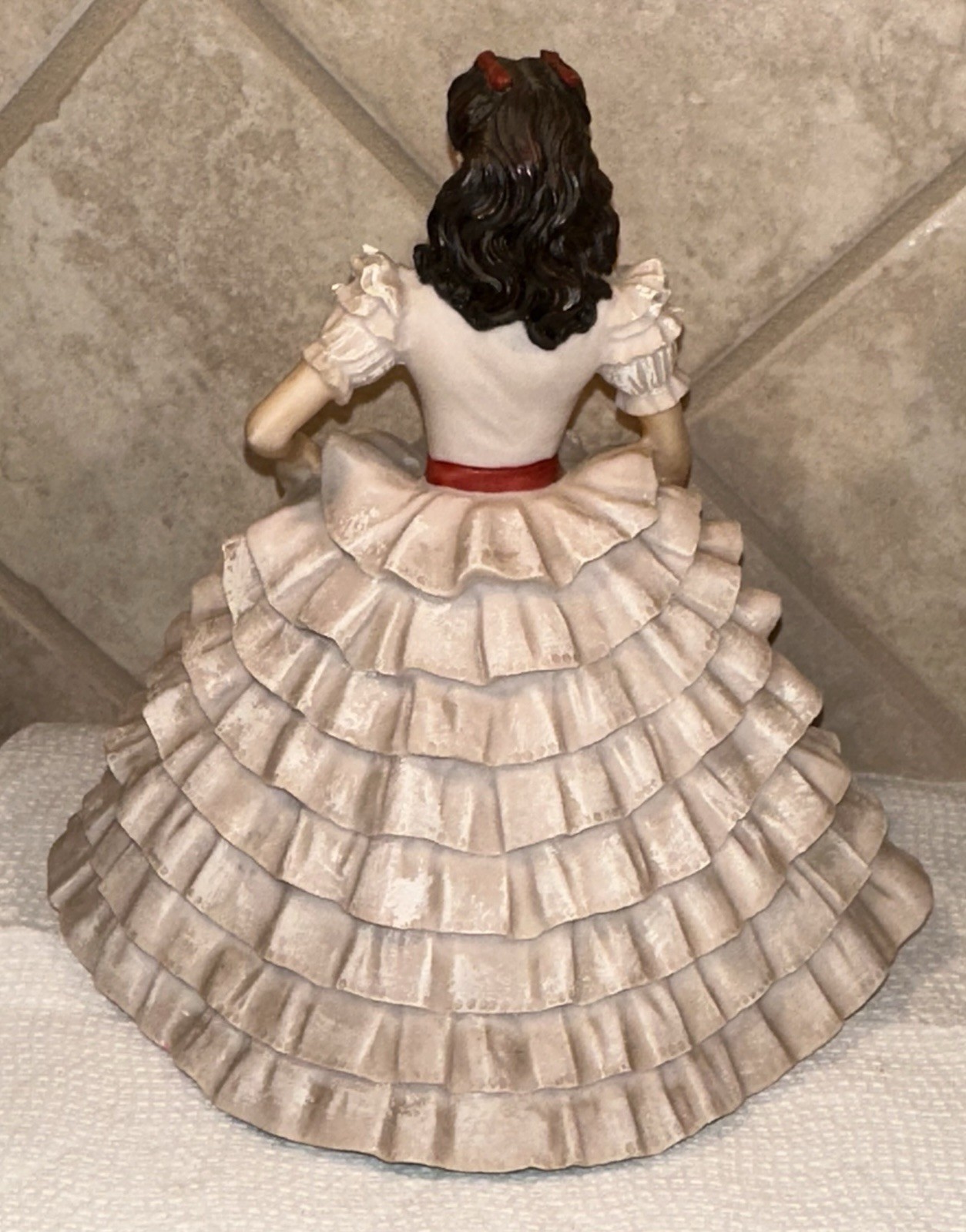 (2) Gone With the Wind Dave Grossman Figurines Of Scarlett O’Hara & Rhett Butler
