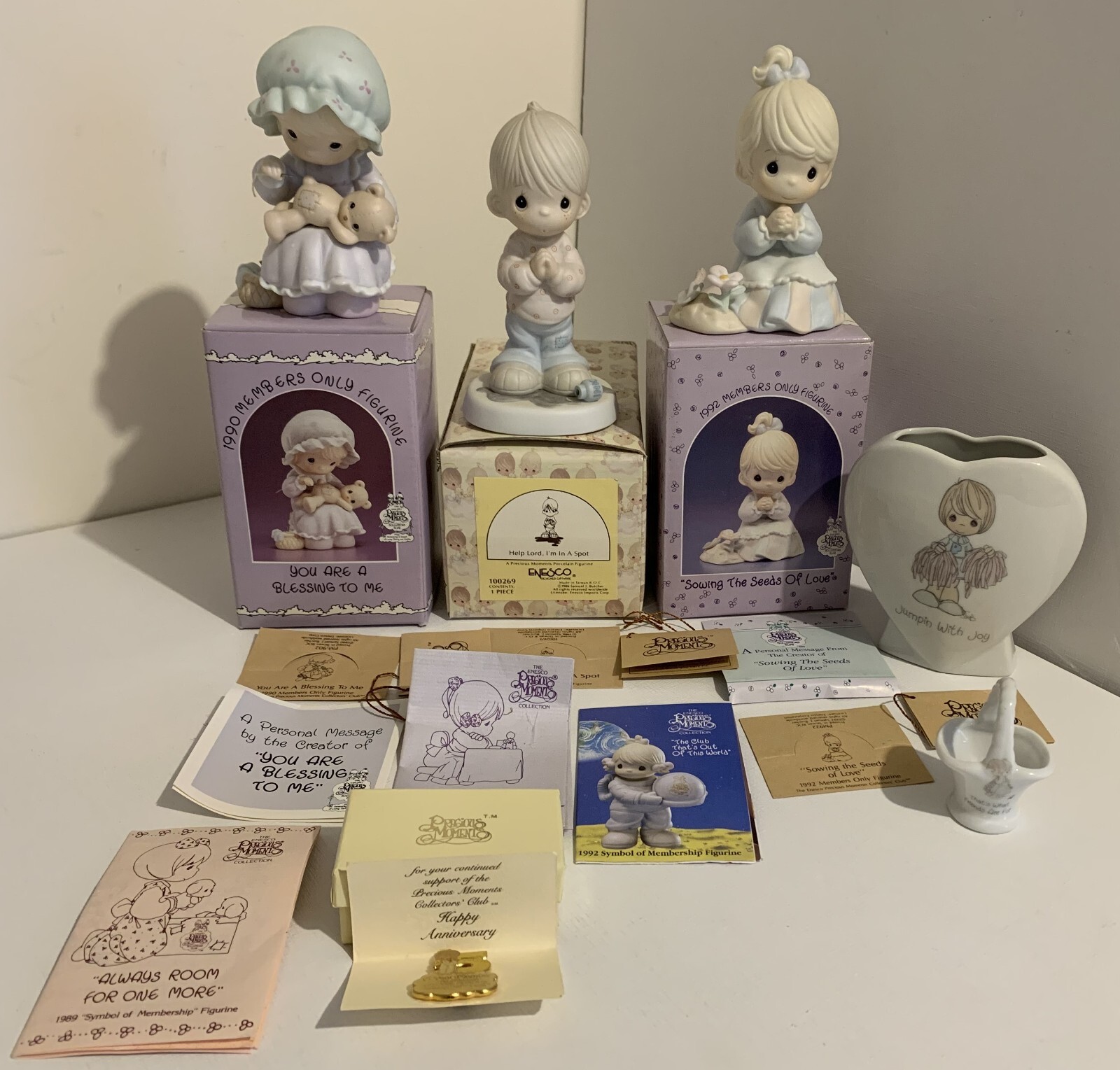 VTG Precious Moments 3 Figurine Lot PM922 PM902 100269 Vase Basket Enesco Set