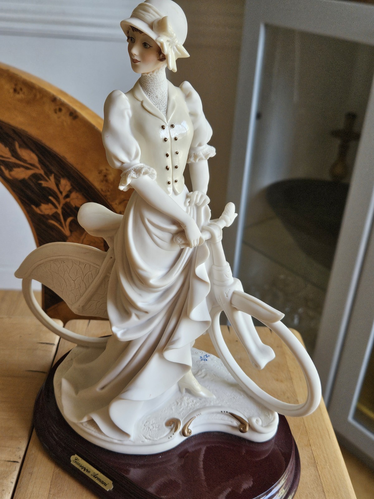 Giuseppe Armani Porcelain Figurine “Sunday Ride” 0531F Damina Con Bicicletta