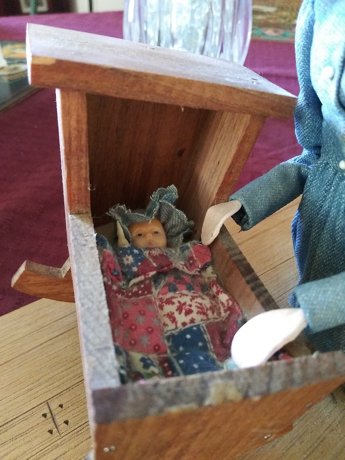 VTG 1984 The Pioneer Spirit Woman & Cradle Figurine by Dianne & Carl Buettner