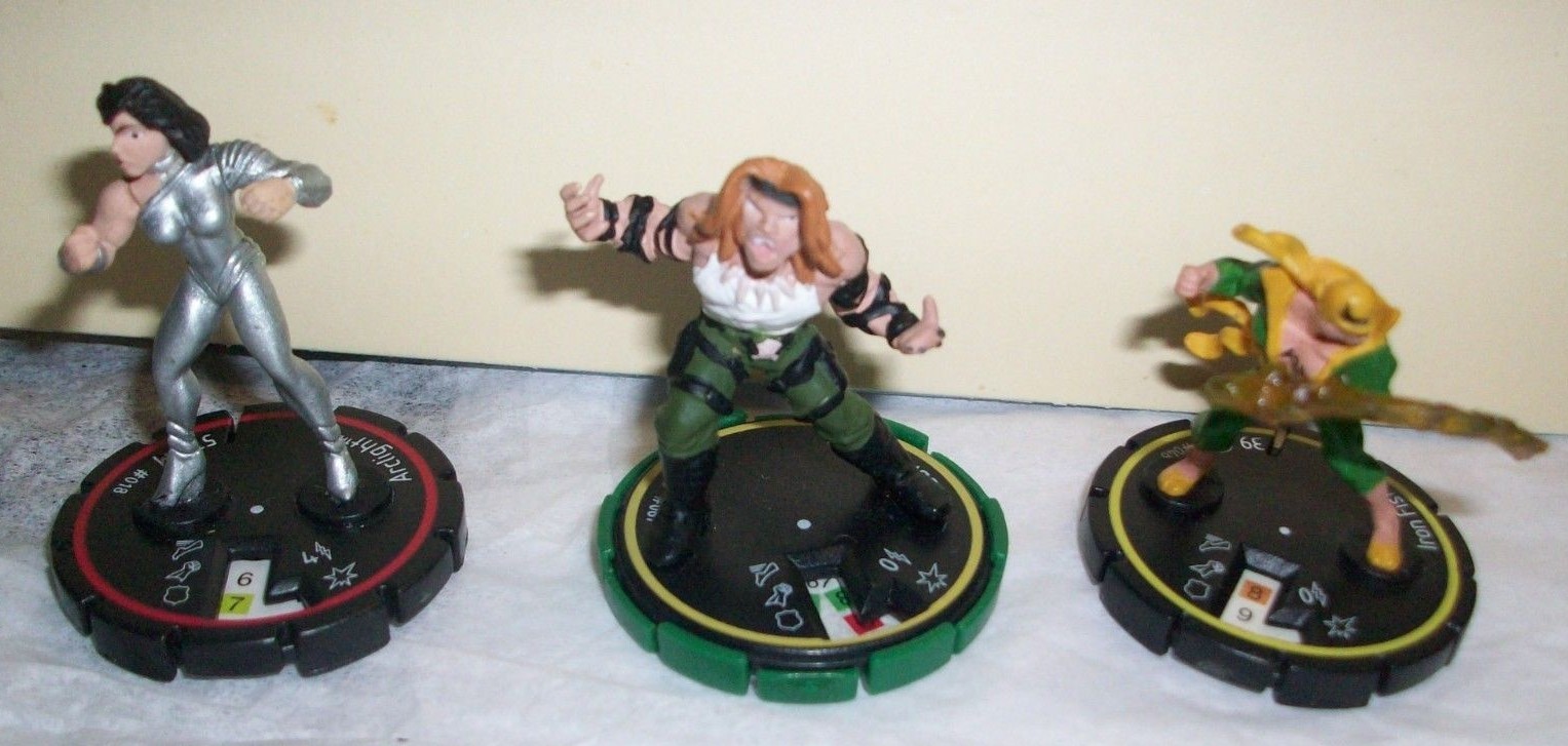 WIZKIDS Heroclix Lot 2004 2005 MARVEL Comic ARCLIGHT IRON FIST Plastic Figure