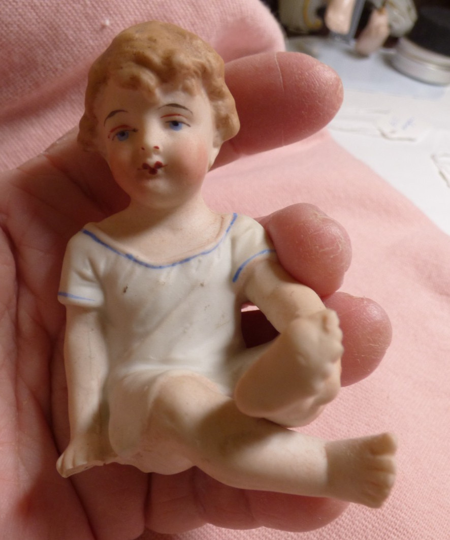 Antique JE #4563 Hand Painted Porcelain Bisque 3 1/4″ H Piano Baby Sitting